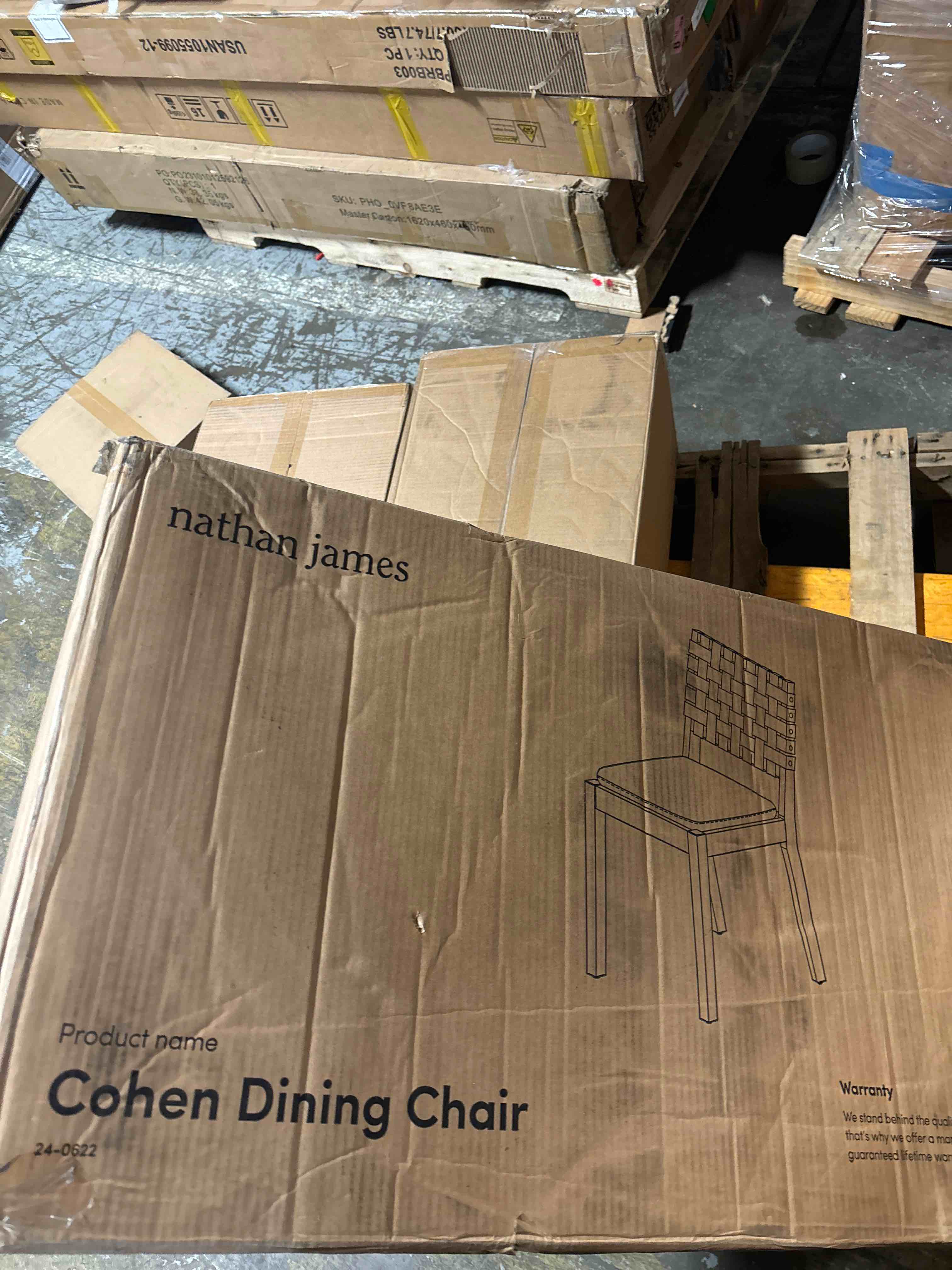 https://s3.amazonaws.com/lotting-images-prod/phillipi/PNK0419935_1734631965515.jpeg