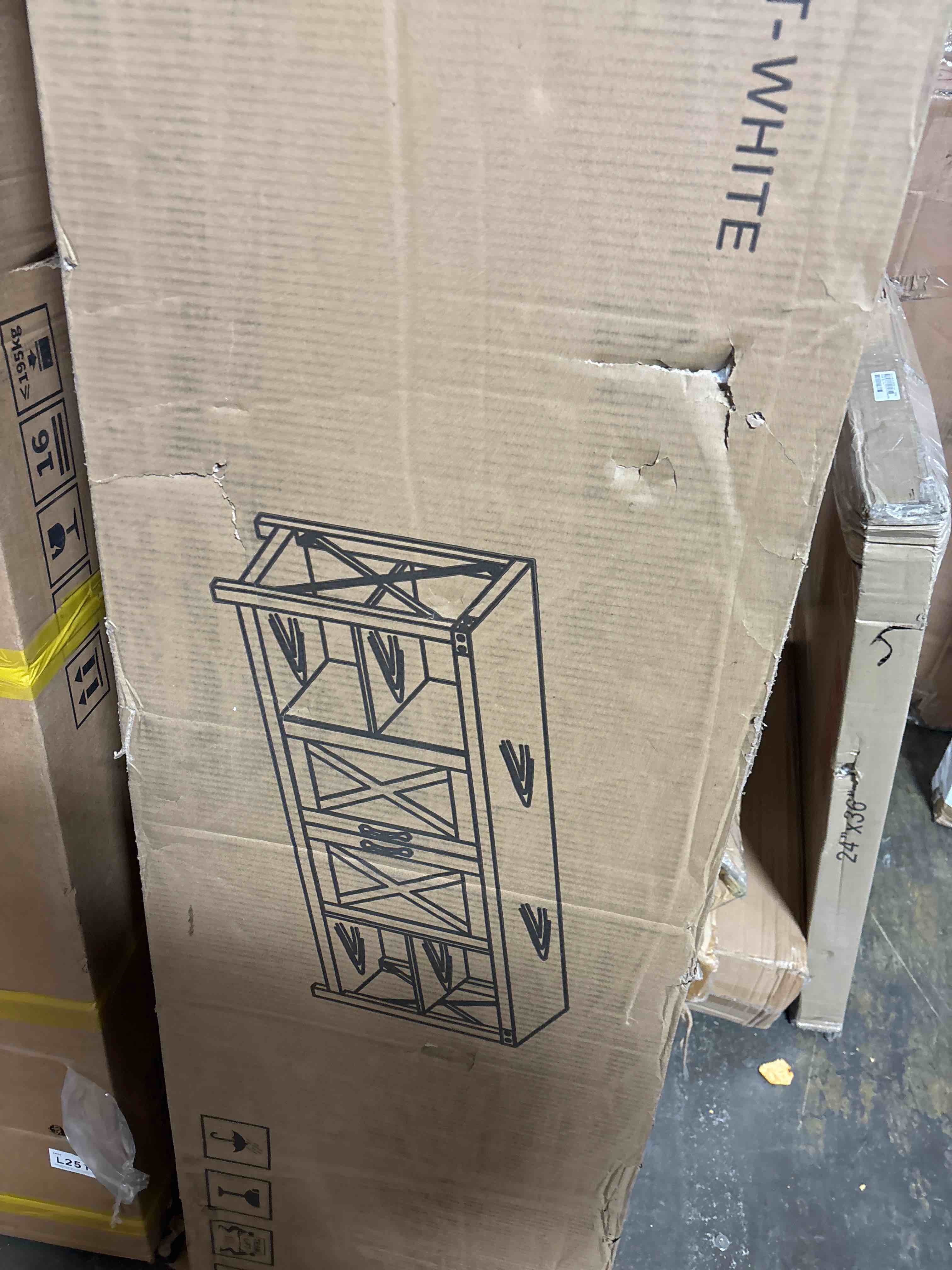 https://s3.amazonaws.com/lotting-images-prod/phillipi/PNK0419942_1734634711710.jpeg