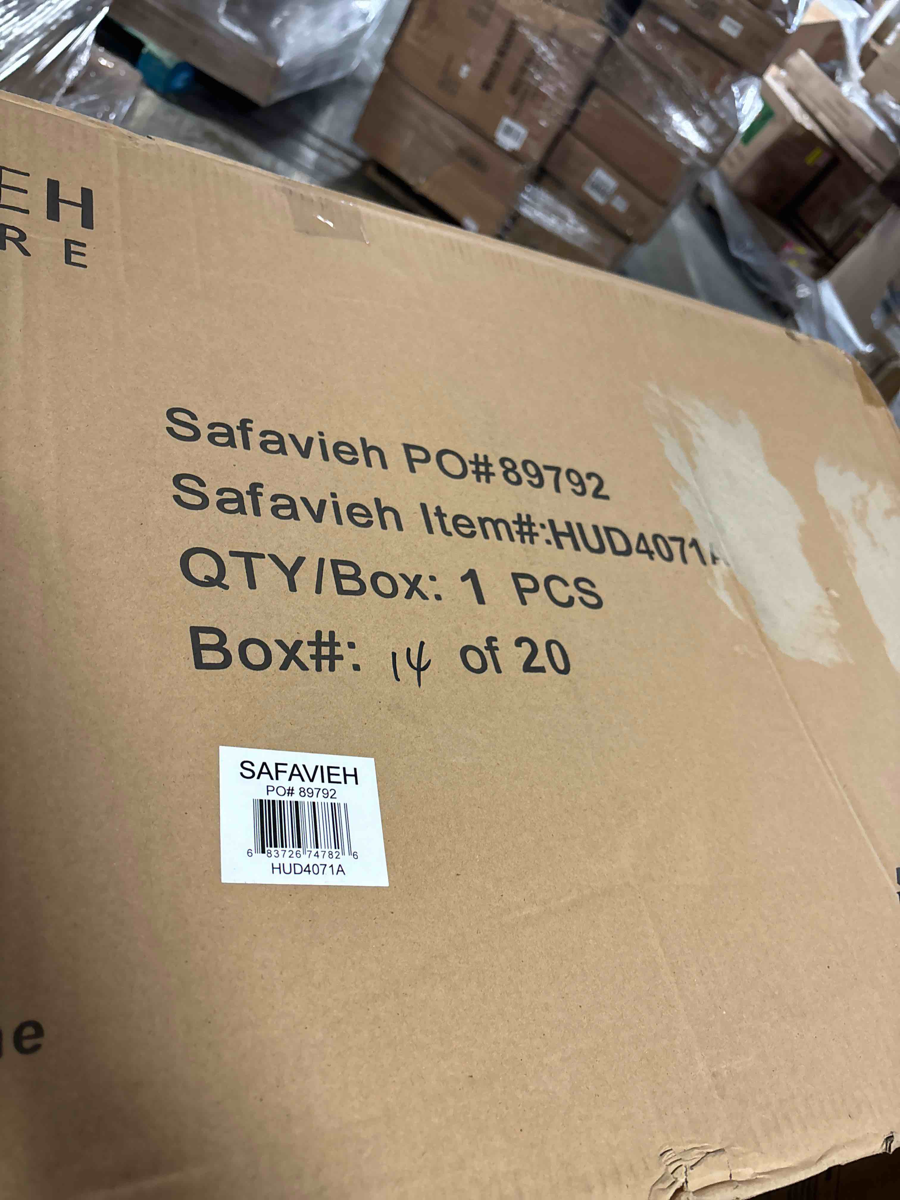 https://s3.amazonaws.com/lotting-images-prod/phillipi/PNK0419952_1734636614070.jpeg