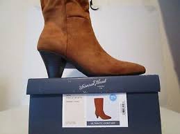 Women's Ada Dress Boots - Universal Thread Cognac size 6 