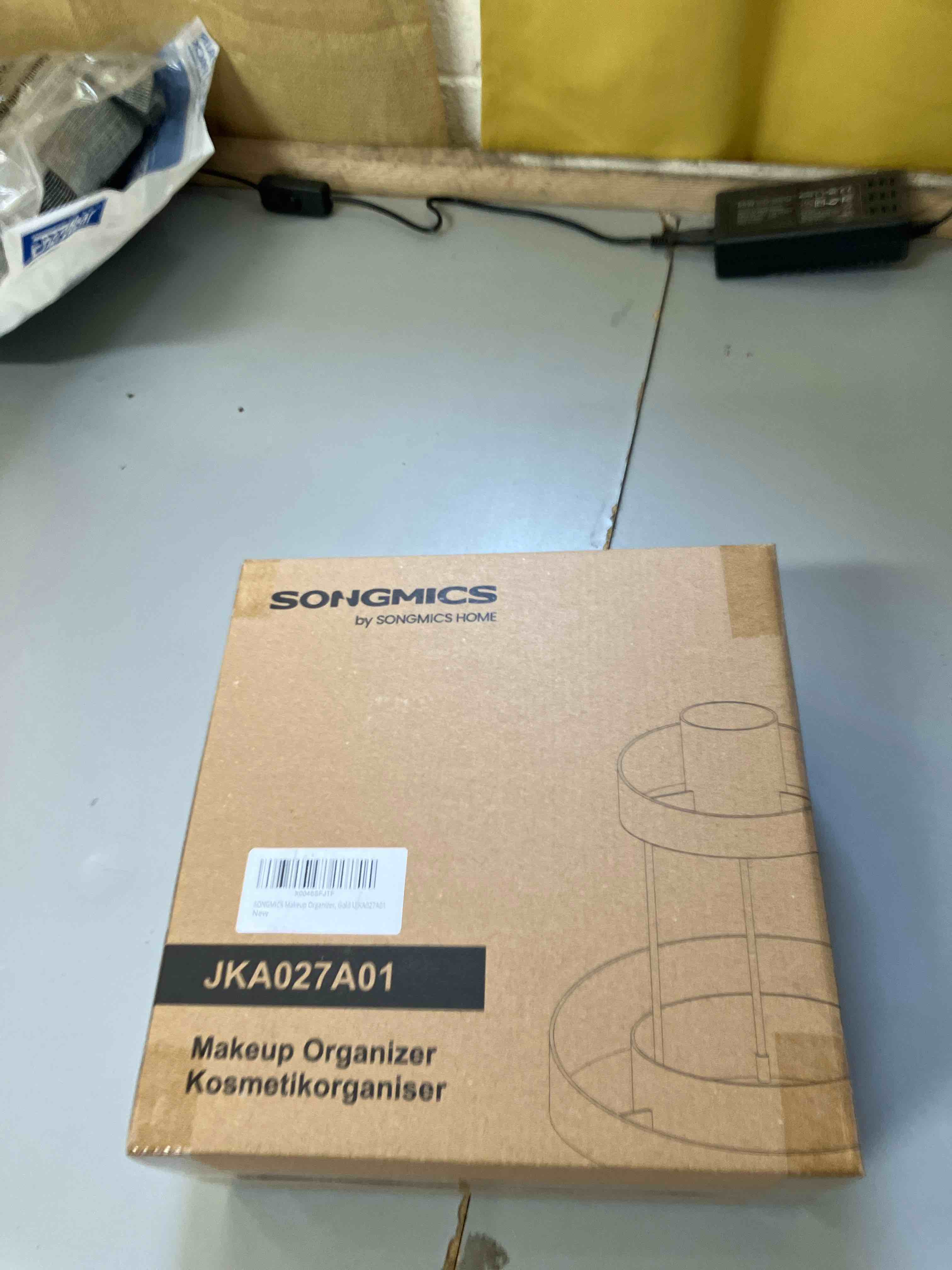 https://s3.amazonaws.com/lotting-images-prod/phillipi/PNK0421231_1736524794047.jpeg