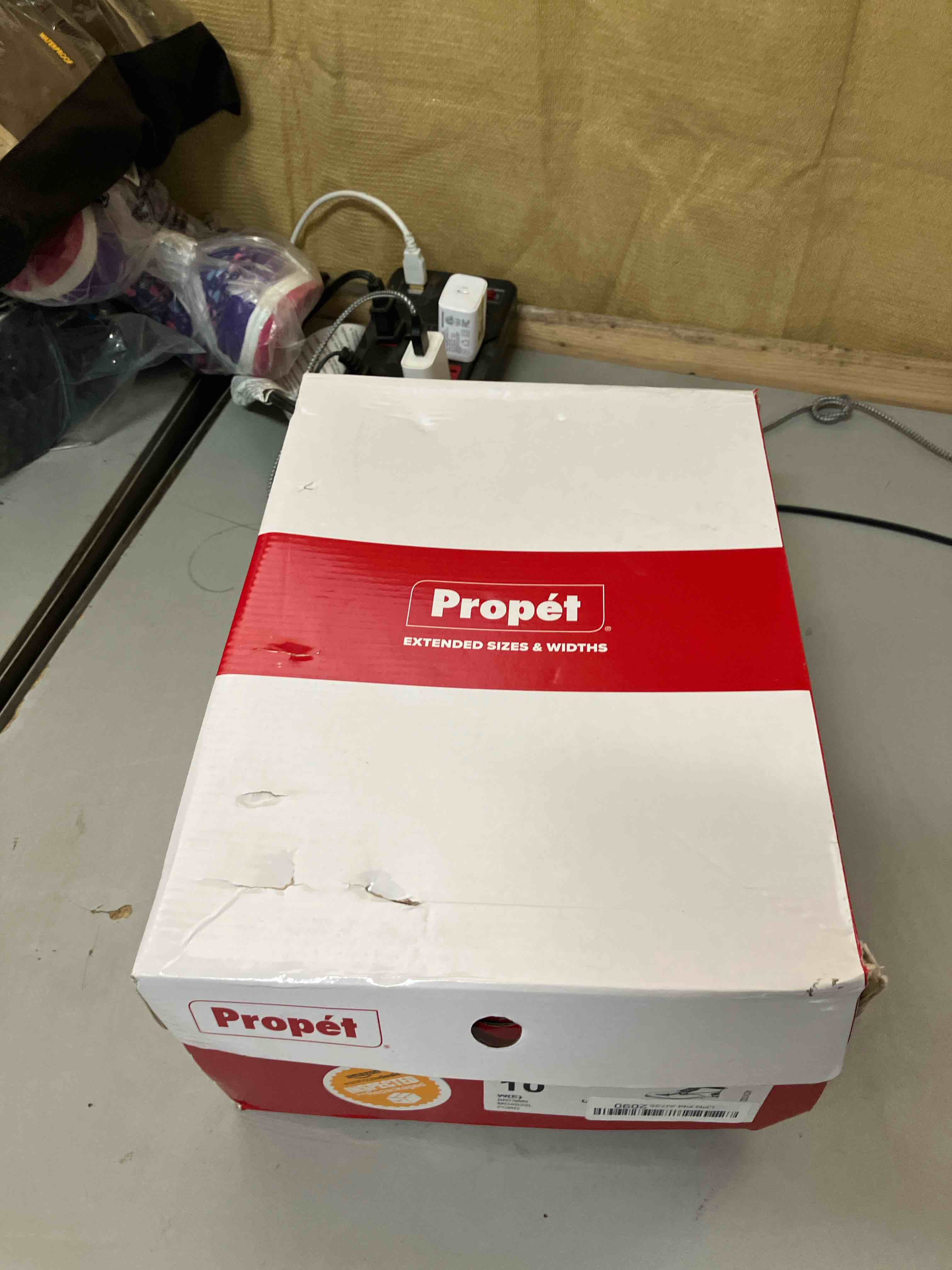 https://s3.amazonaws.com/lotting-images-prod/phillipi/PNK0421534_1736279810624.jpeg