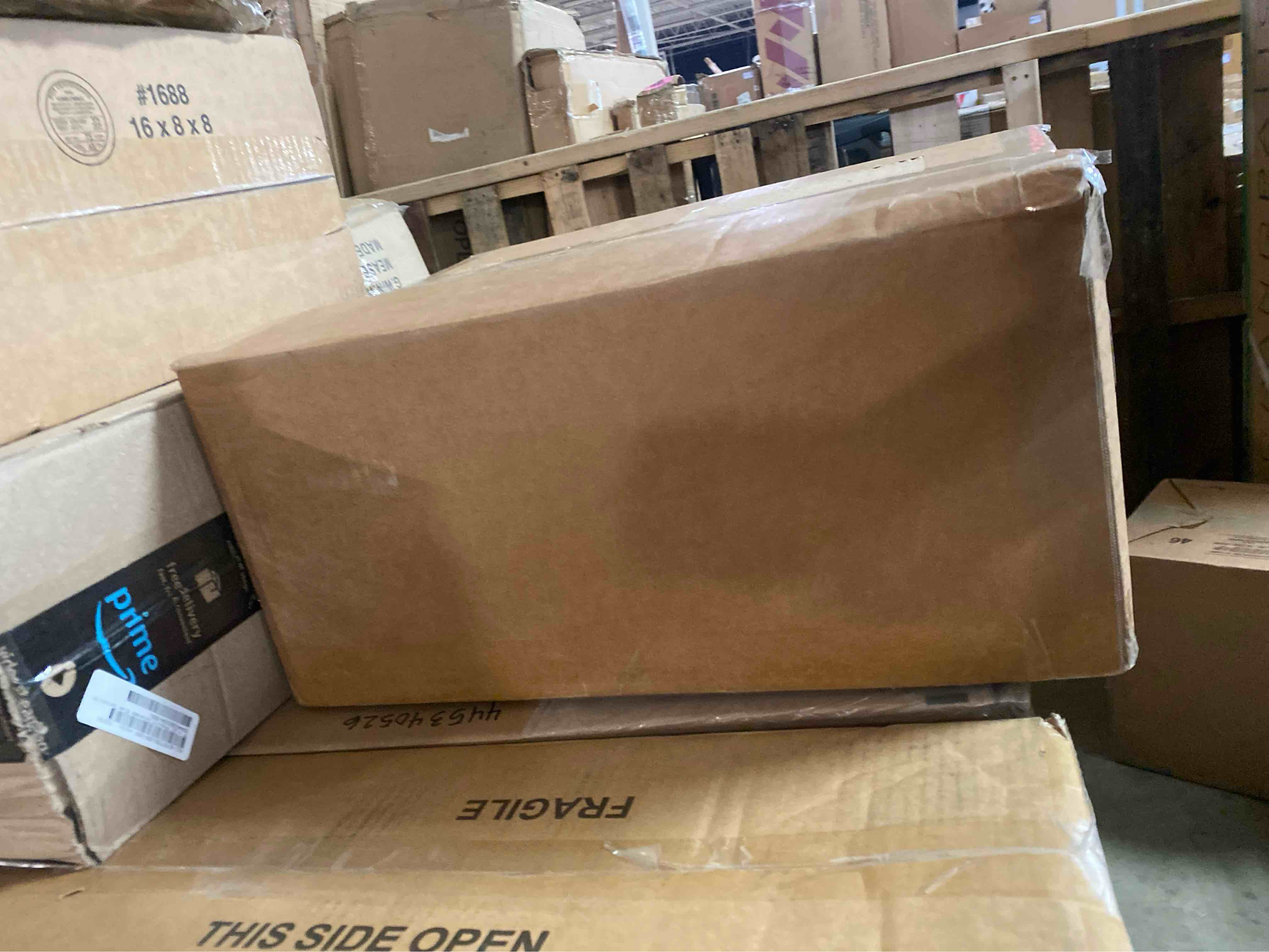 https://s3.amazonaws.com/lotting-images-prod/phillipi/PNK0421583_1736454128430.jpeg