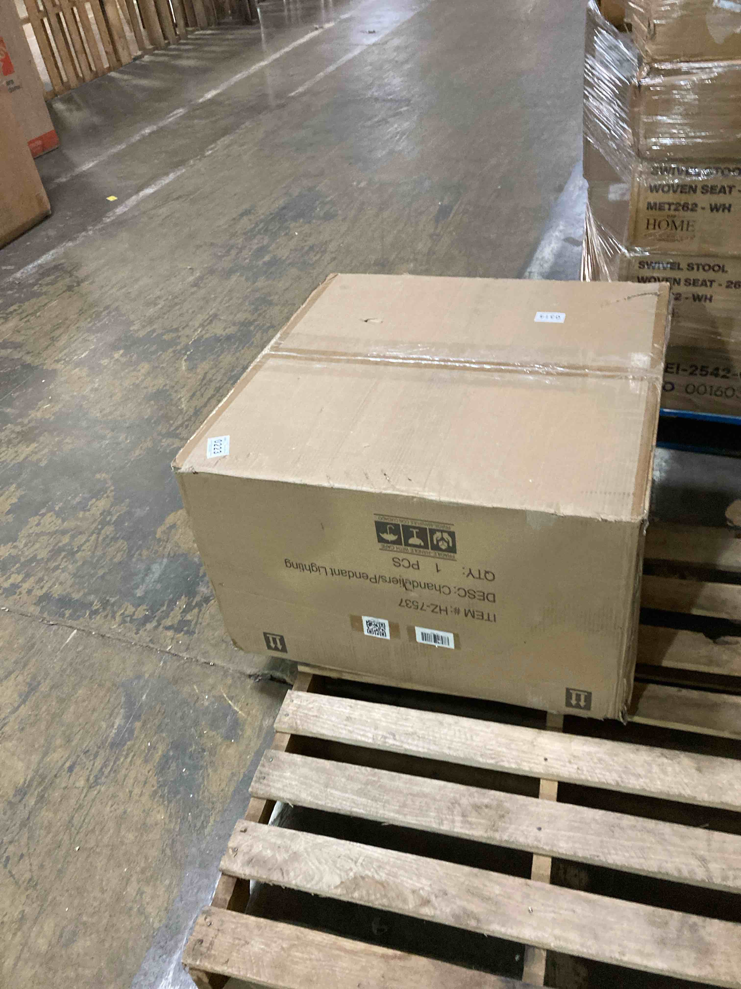 https://s3.amazonaws.com/lotting-images-prod/phillipi/PNK0424247_1732555616804.jpeg