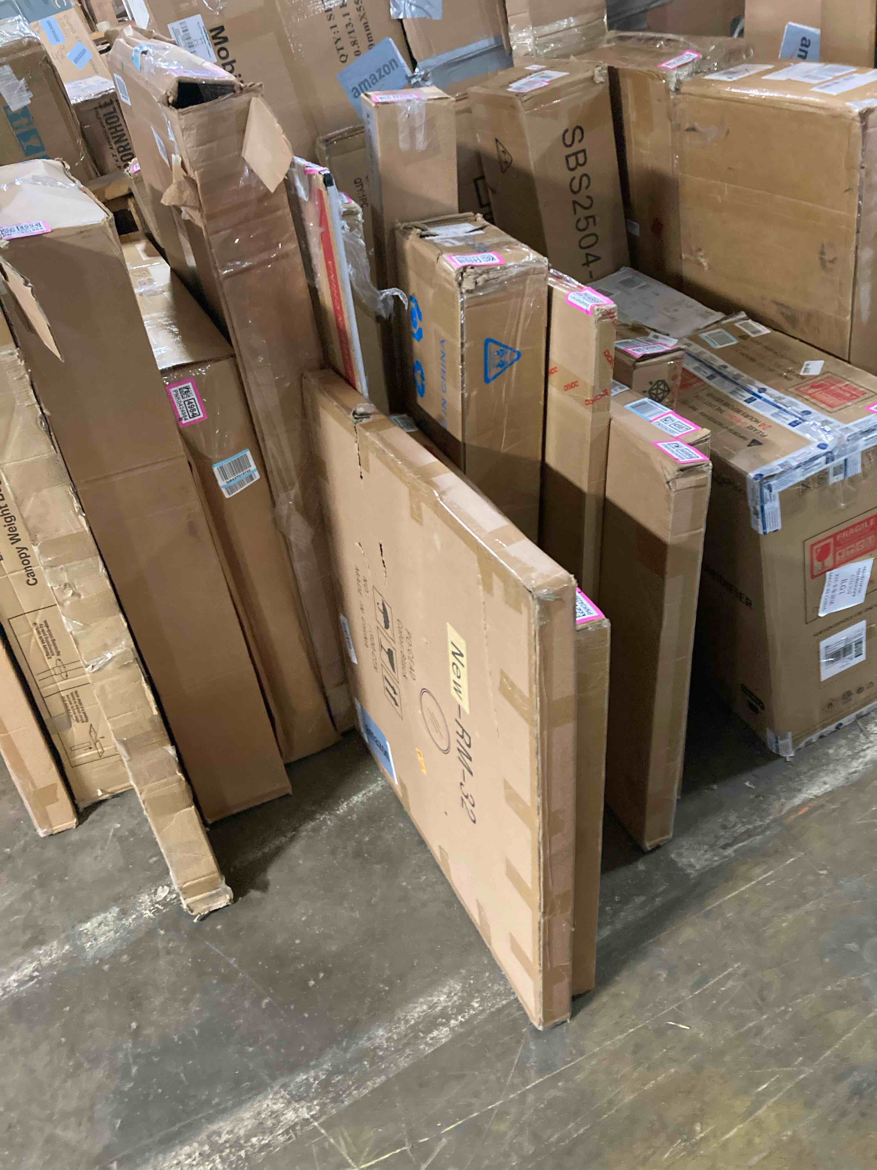 https://s3.amazonaws.com/lotting-images-prod/phillipi/PNK0424890_1732207115188.jpeg