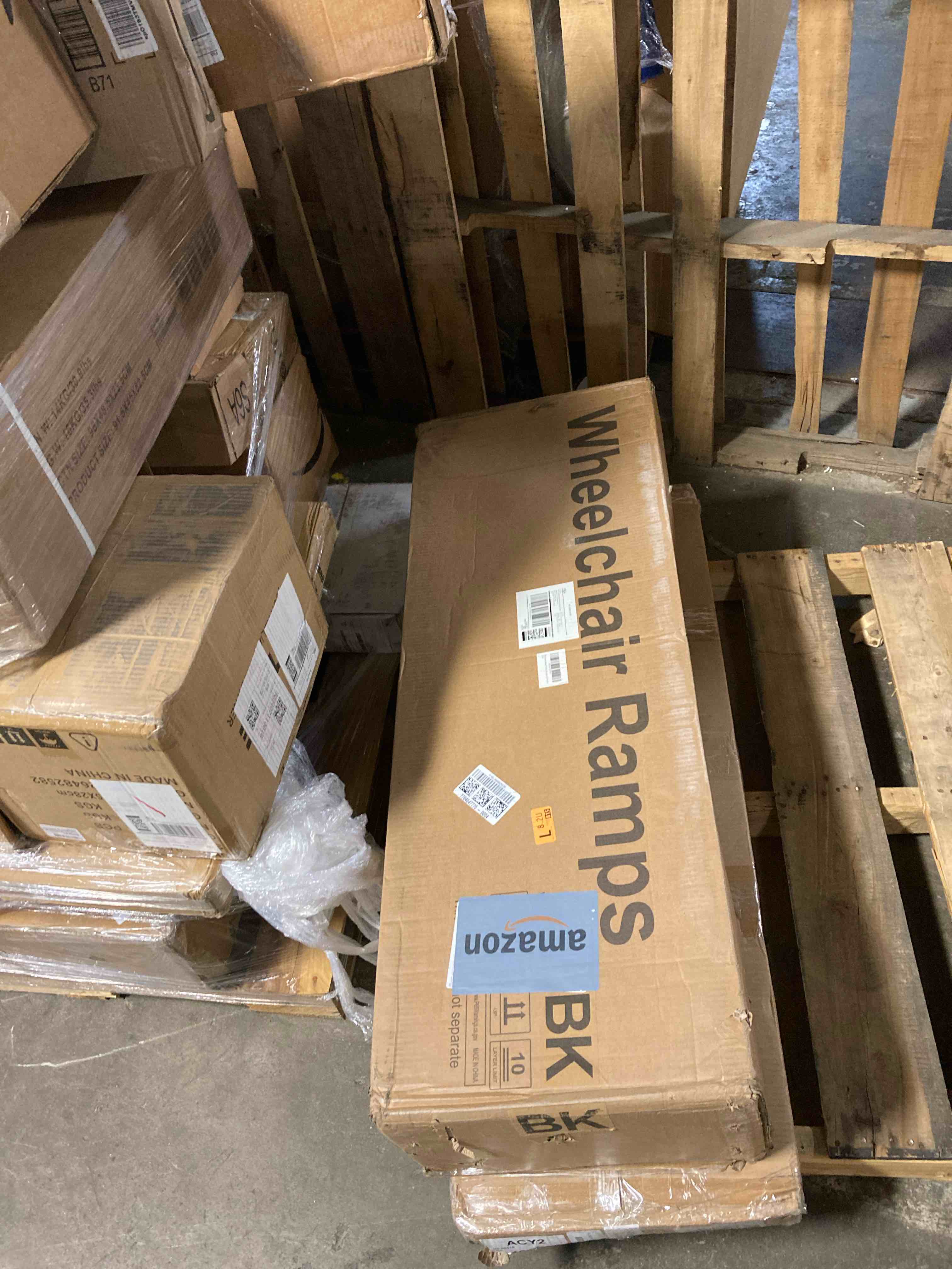 https://s3.amazonaws.com/lotting-images-prod/phillipi/PNK0424905_1732210389258.jpeg