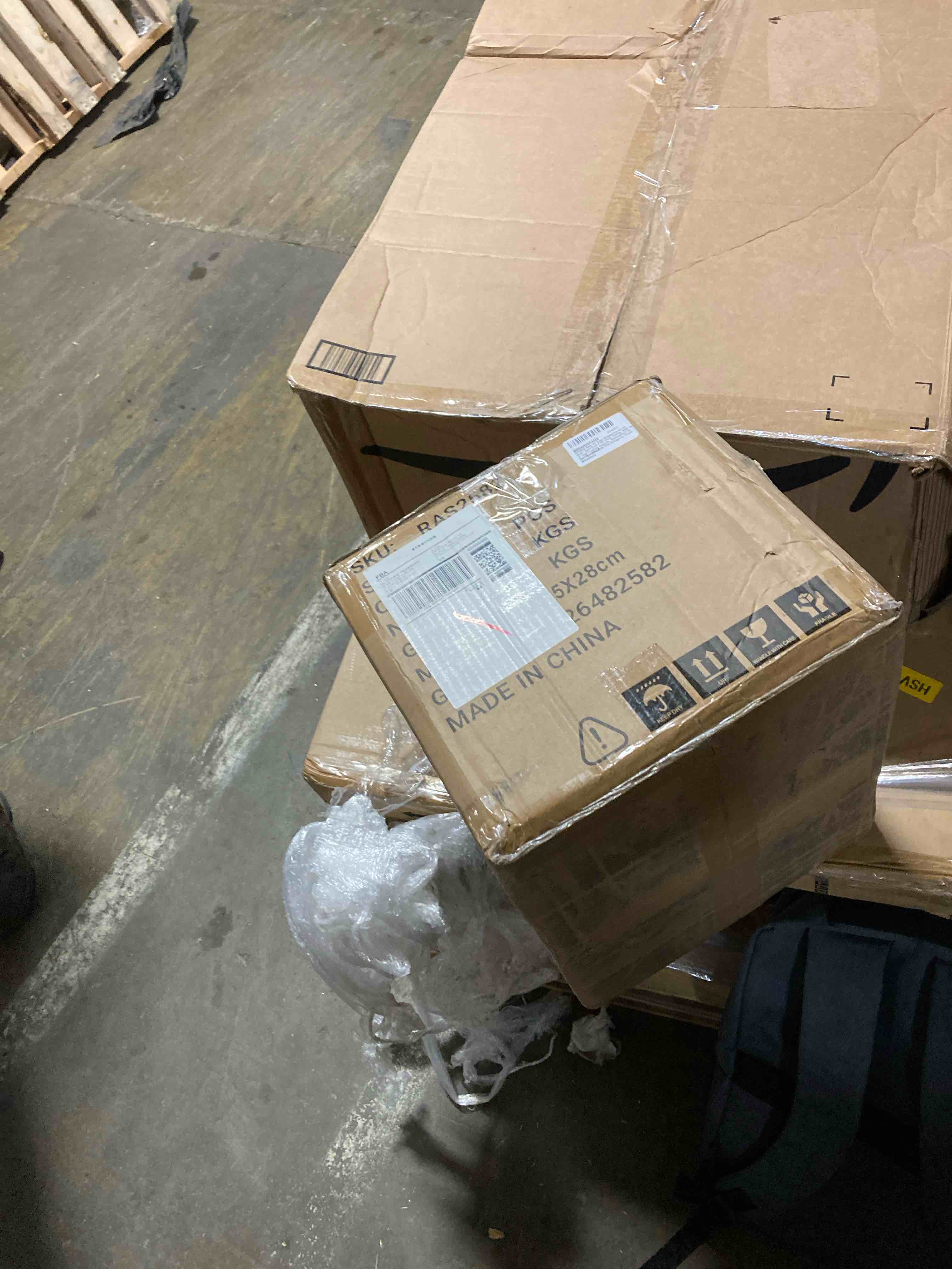 https://s3.amazonaws.com/lotting-images-prod/phillipi/PNK0424915_1732287477118.jpeg