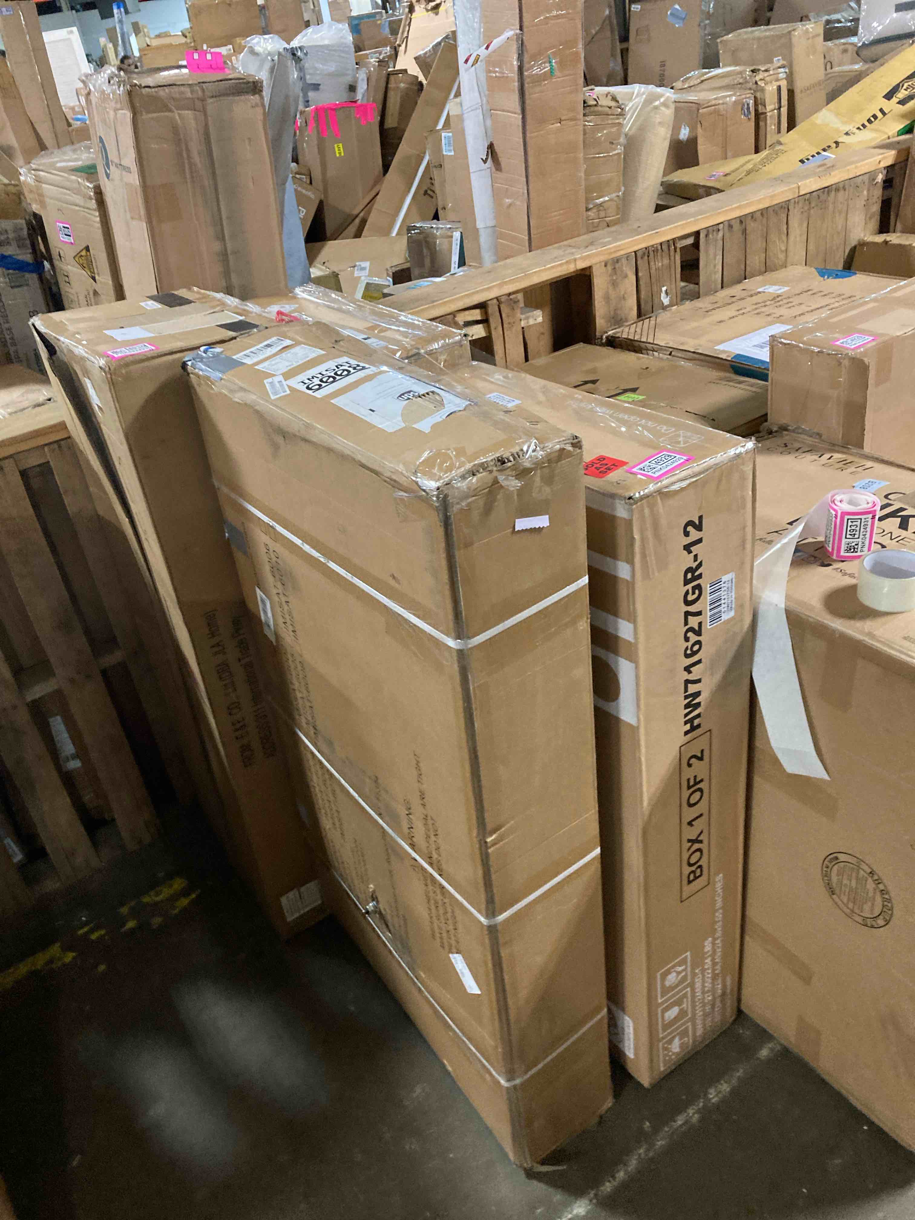 https://s3.amazonaws.com/lotting-images-prod/phillipi/PNK0424931_1732133313540.jpeg