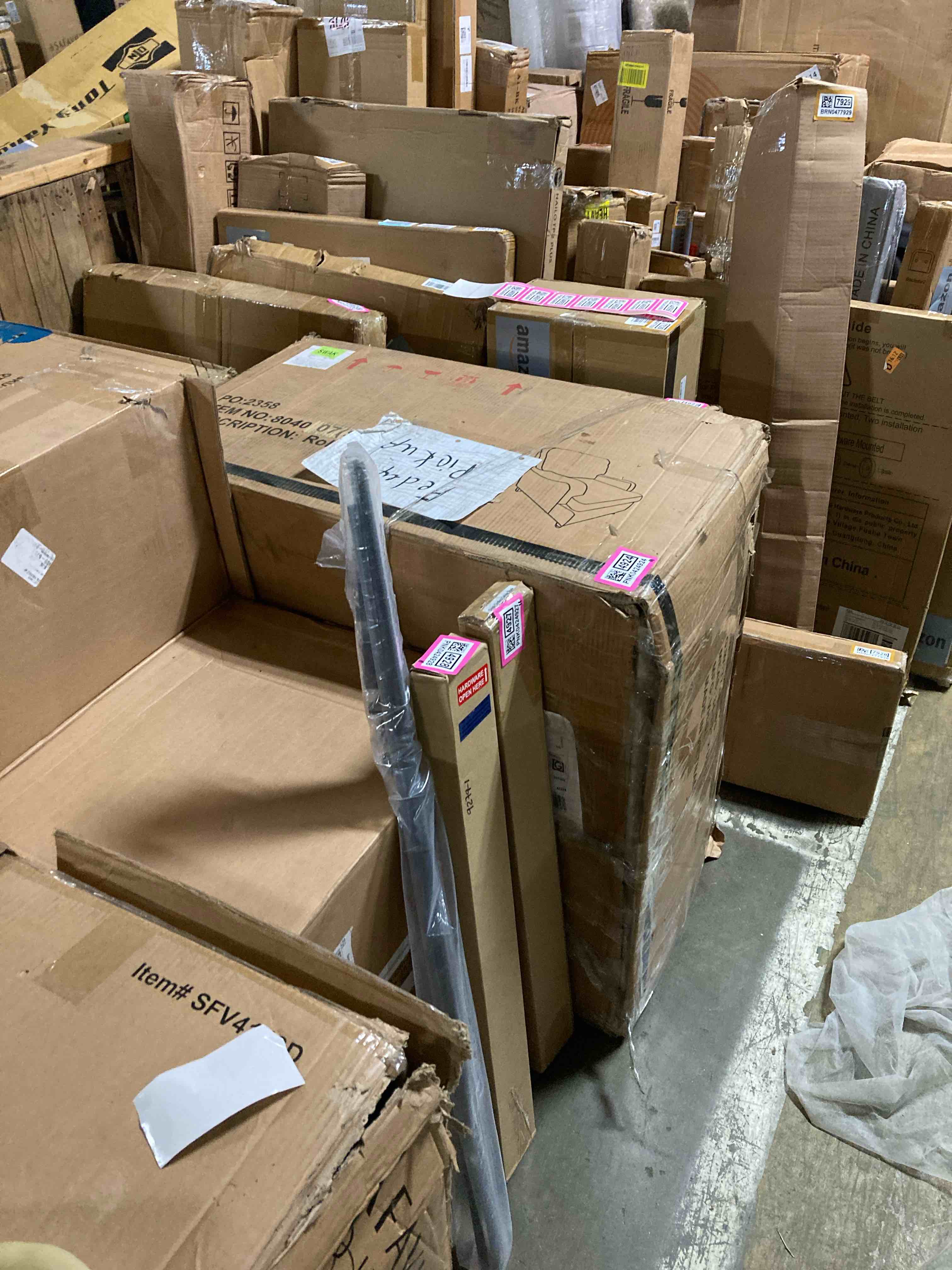 https://s3.amazonaws.com/lotting-images-prod/phillipi/PNK0424934_1732133691889.jpeg