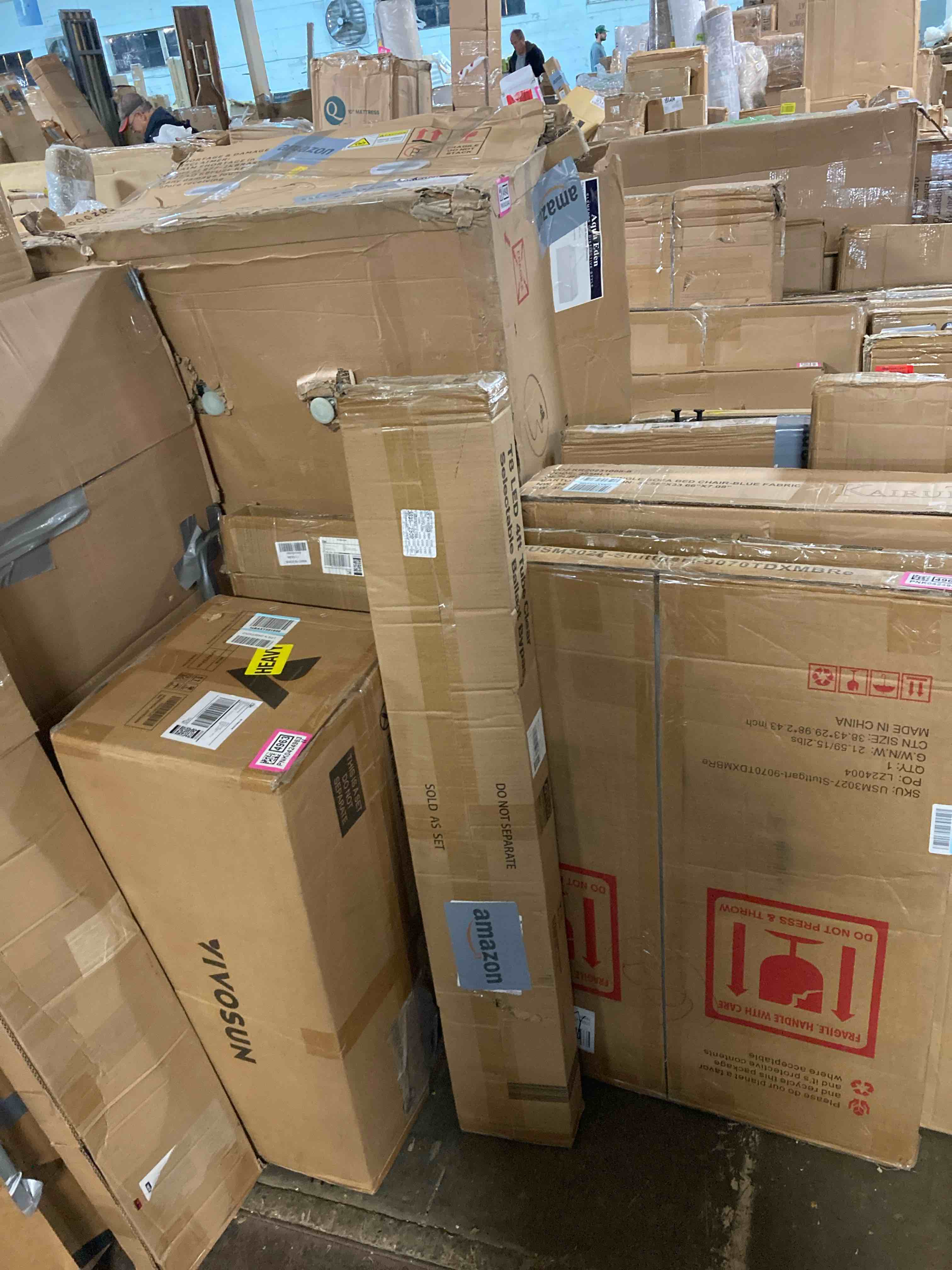 https://s3.amazonaws.com/lotting-images-prod/phillipi/PNK0424966_1732139468215.jpeg