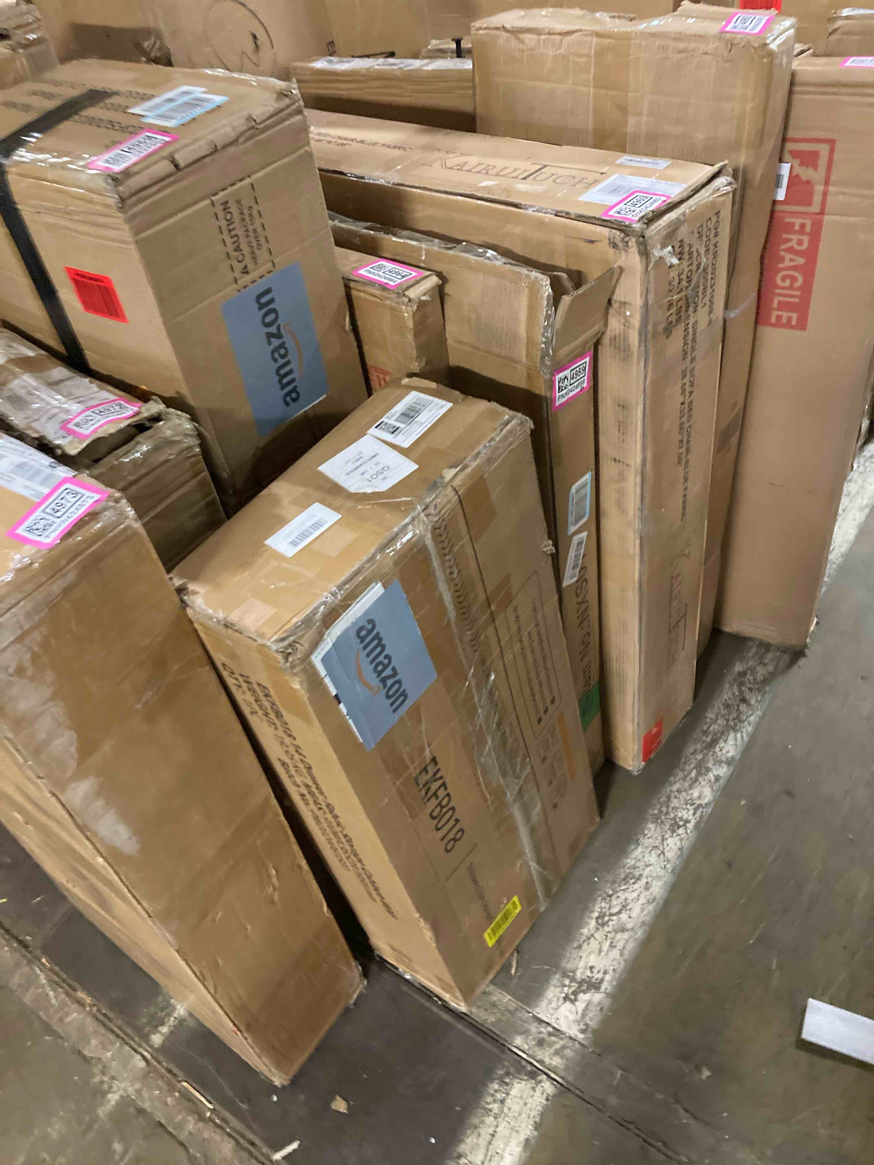 https://s3.amazonaws.com/lotting-images-prod/phillipi/PNK0424974_1732140126173.jpeg