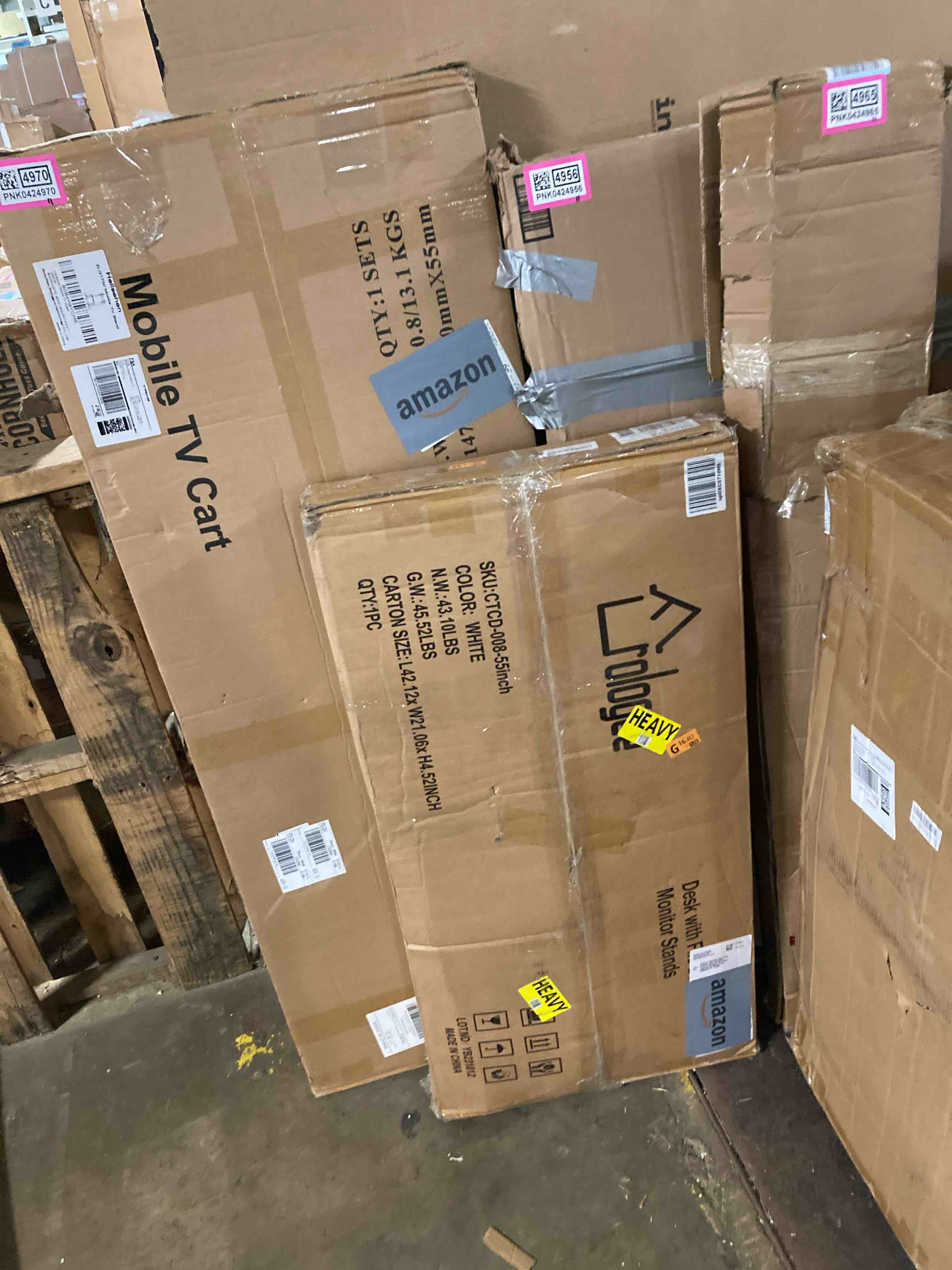 https://s3.amazonaws.com/lotting-images-prod/phillipi/PNK0424976_1732140448937.jpeg