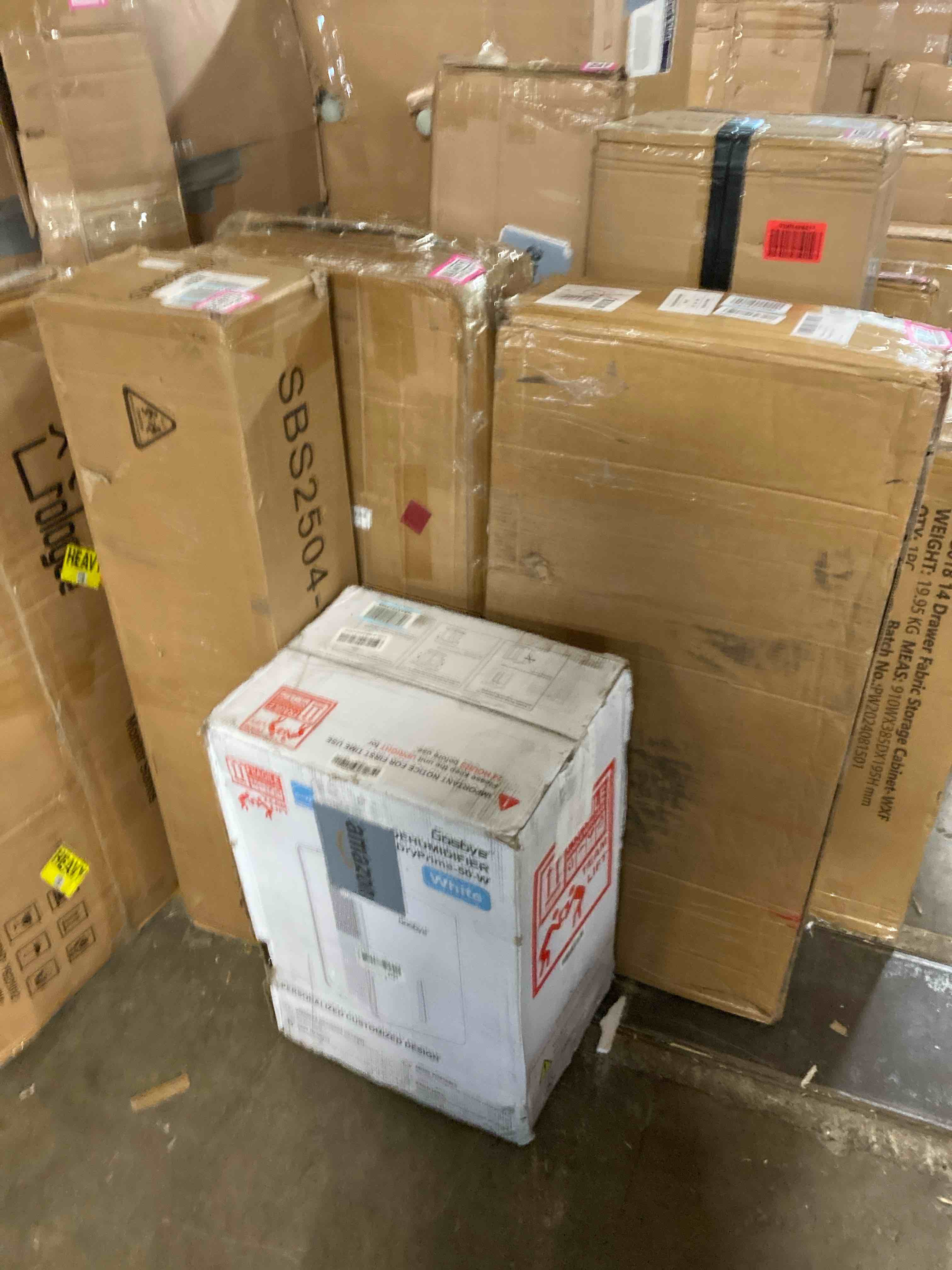 https://s3.amazonaws.com/lotting-images-prod/phillipi/PNK0424978_1732140659485.jpeg
