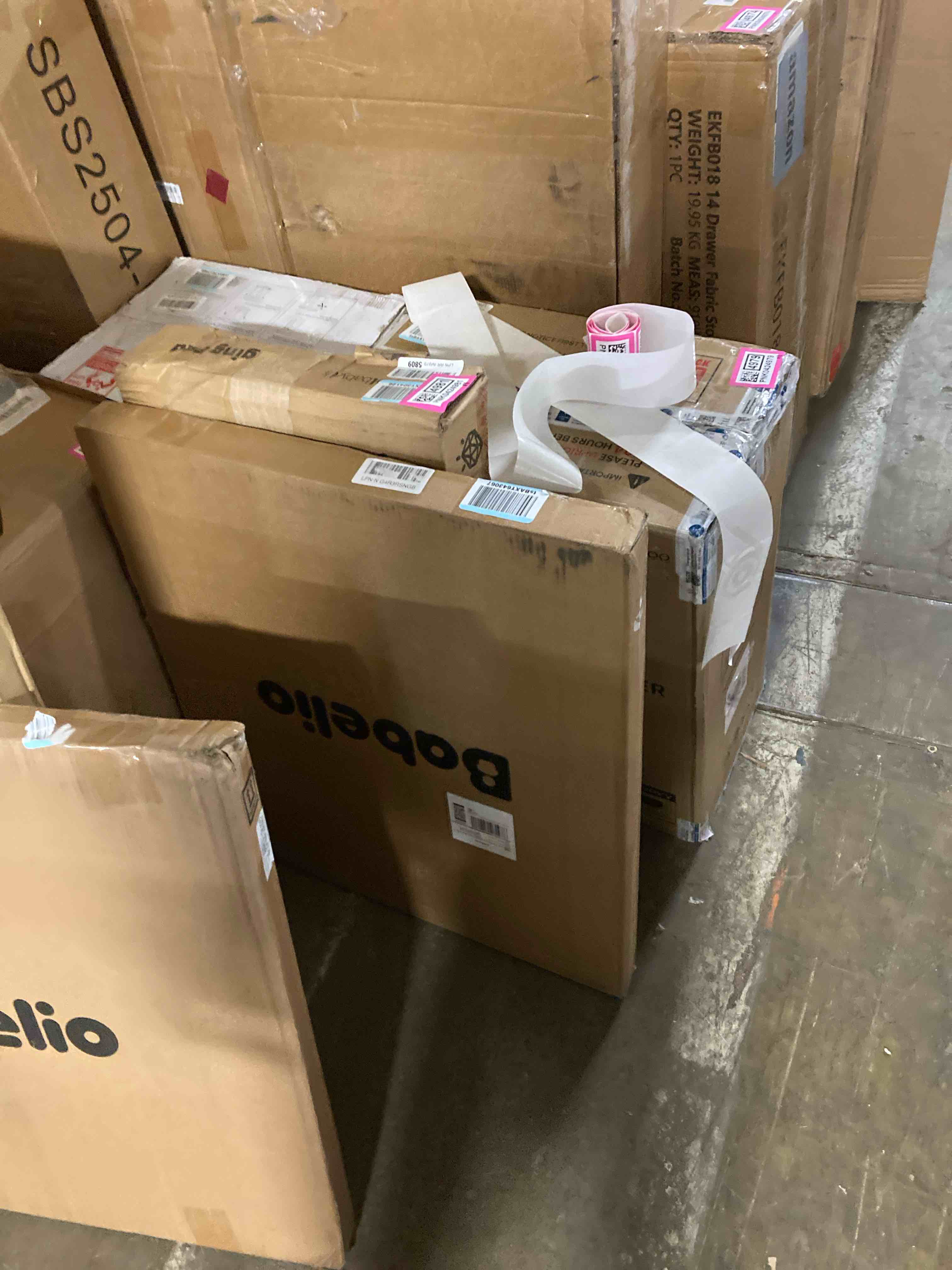 https://s3.amazonaws.com/lotting-images-prod/phillipi/PNK0424986_1732142184724.jpeg