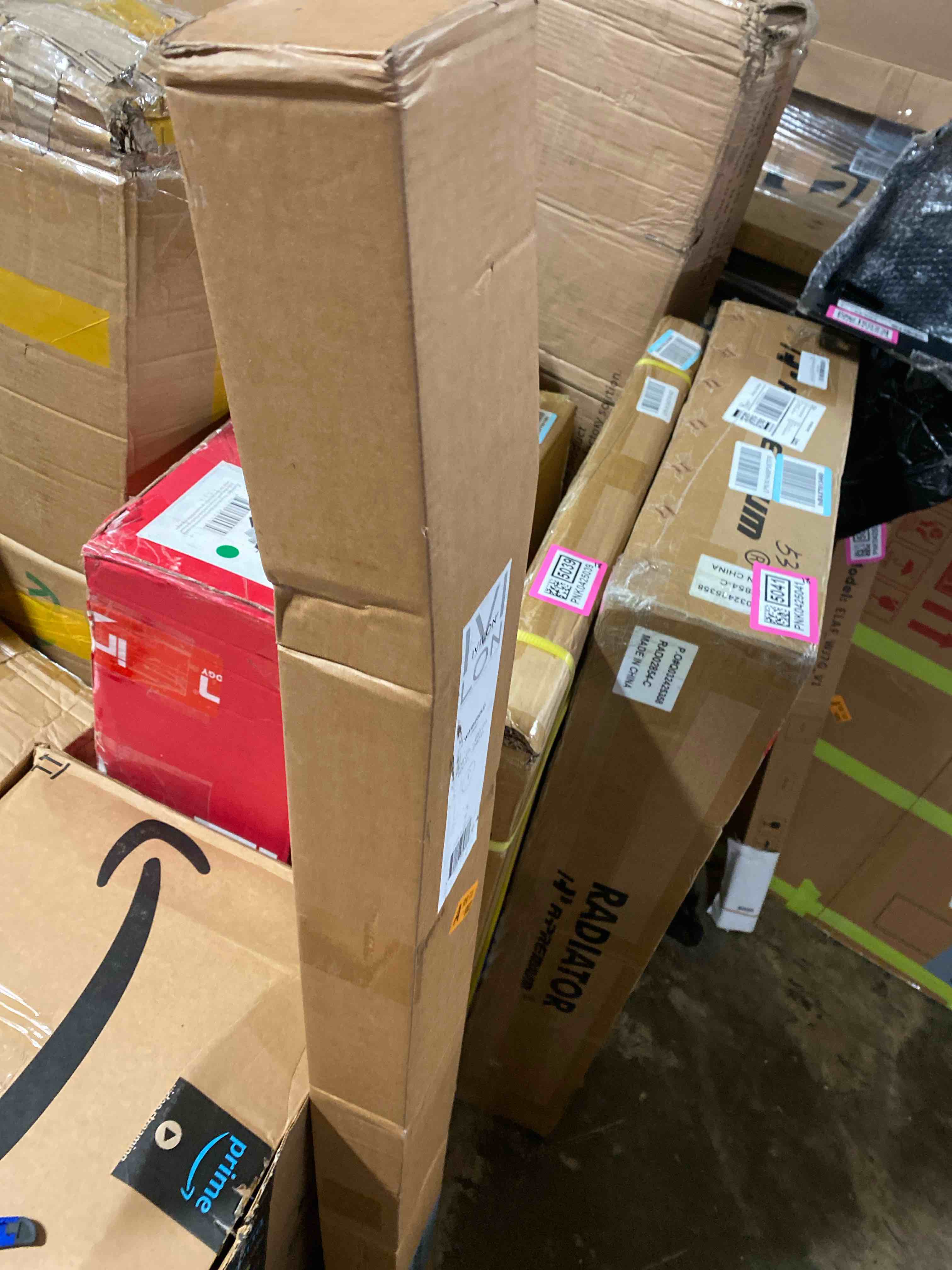 https://s3.amazonaws.com/lotting-images-prod/phillipi/PNK0425042_1732138986307.jpeg