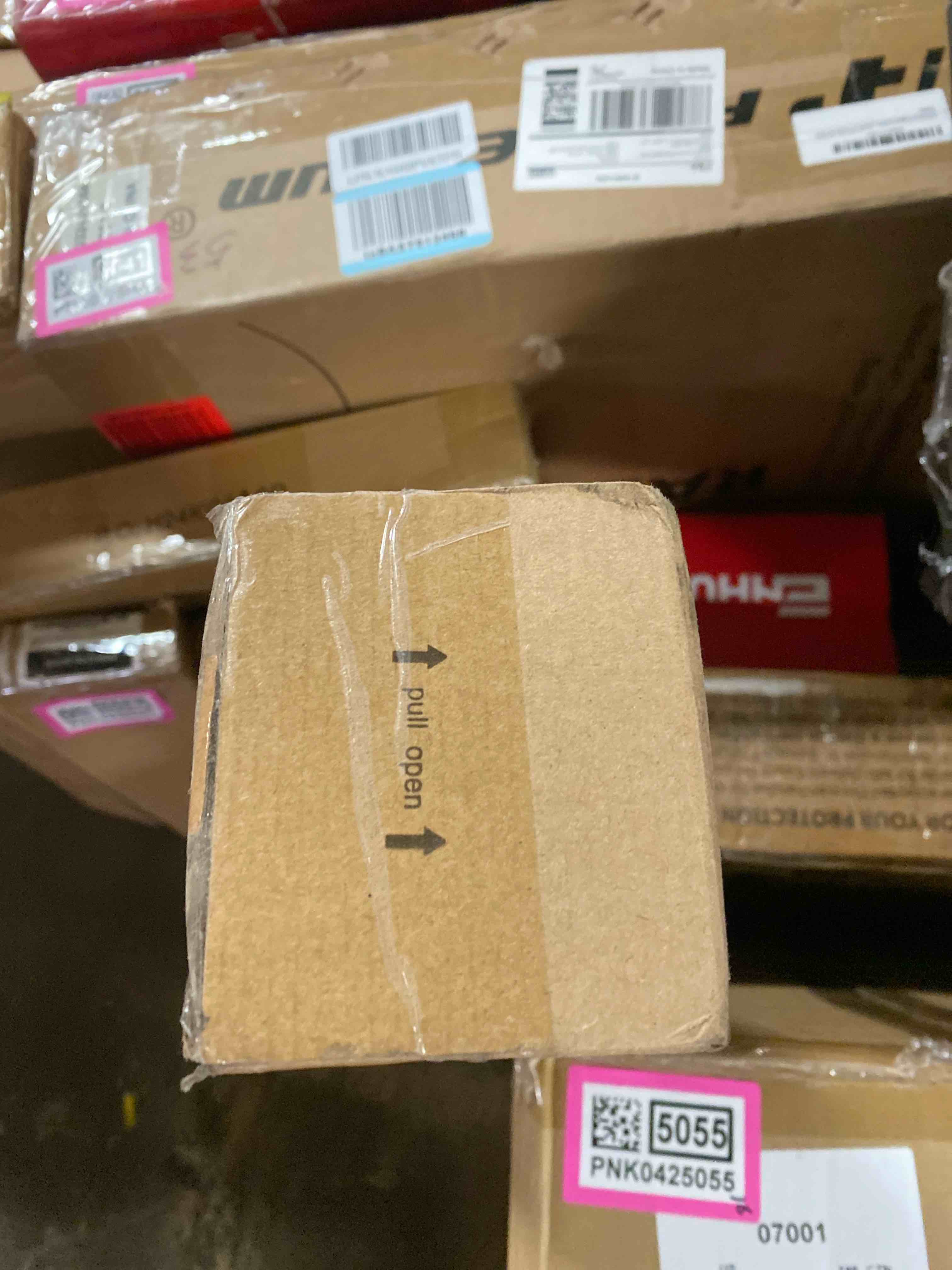 https://s3.amazonaws.com/lotting-images-prod/phillipi/PNK0425058_1732211769641.jpeg