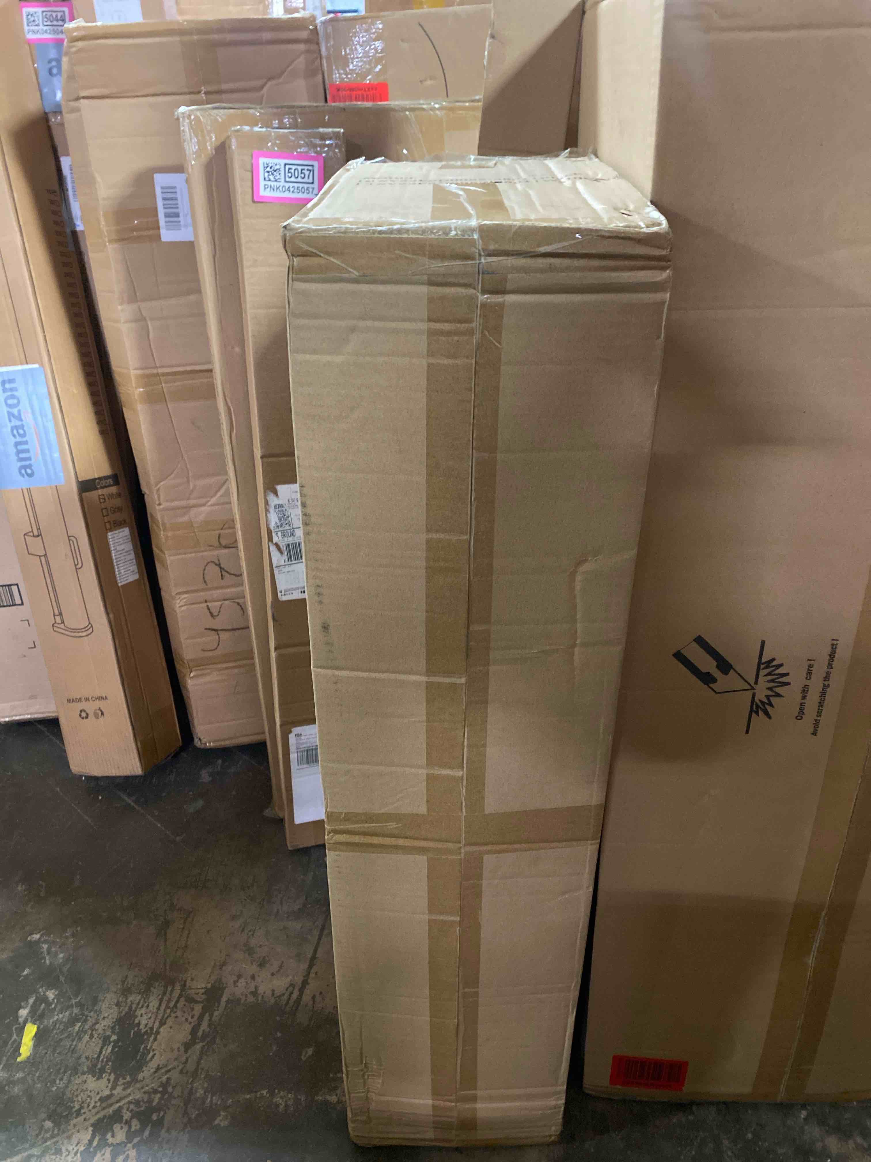 https://s3.amazonaws.com/lotting-images-prod/phillipi/PNK0425059_1732211972955.jpeg
