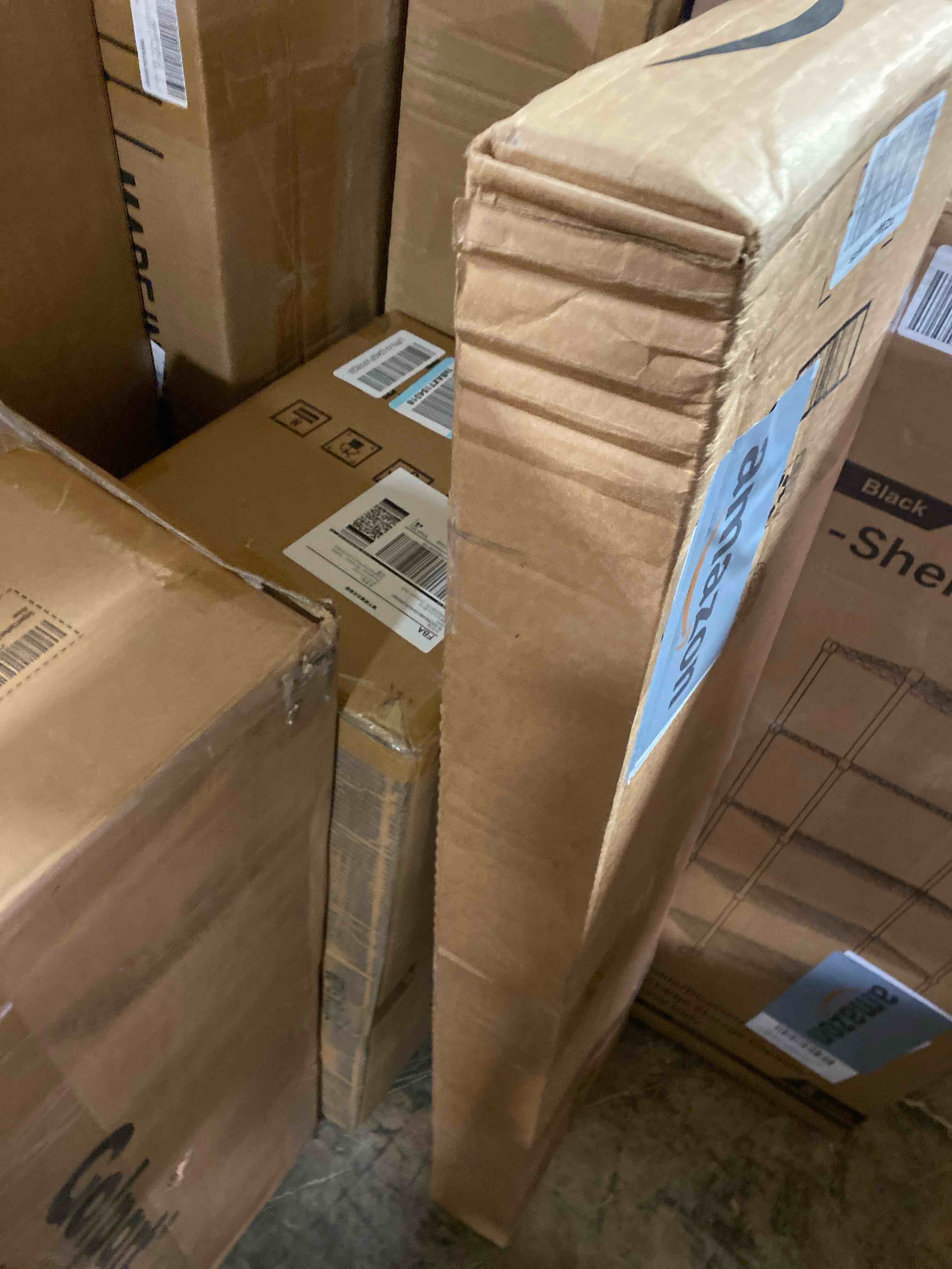 https://s3.amazonaws.com/lotting-images-prod/phillipi/PNK0425093_1732219542357.jpeg