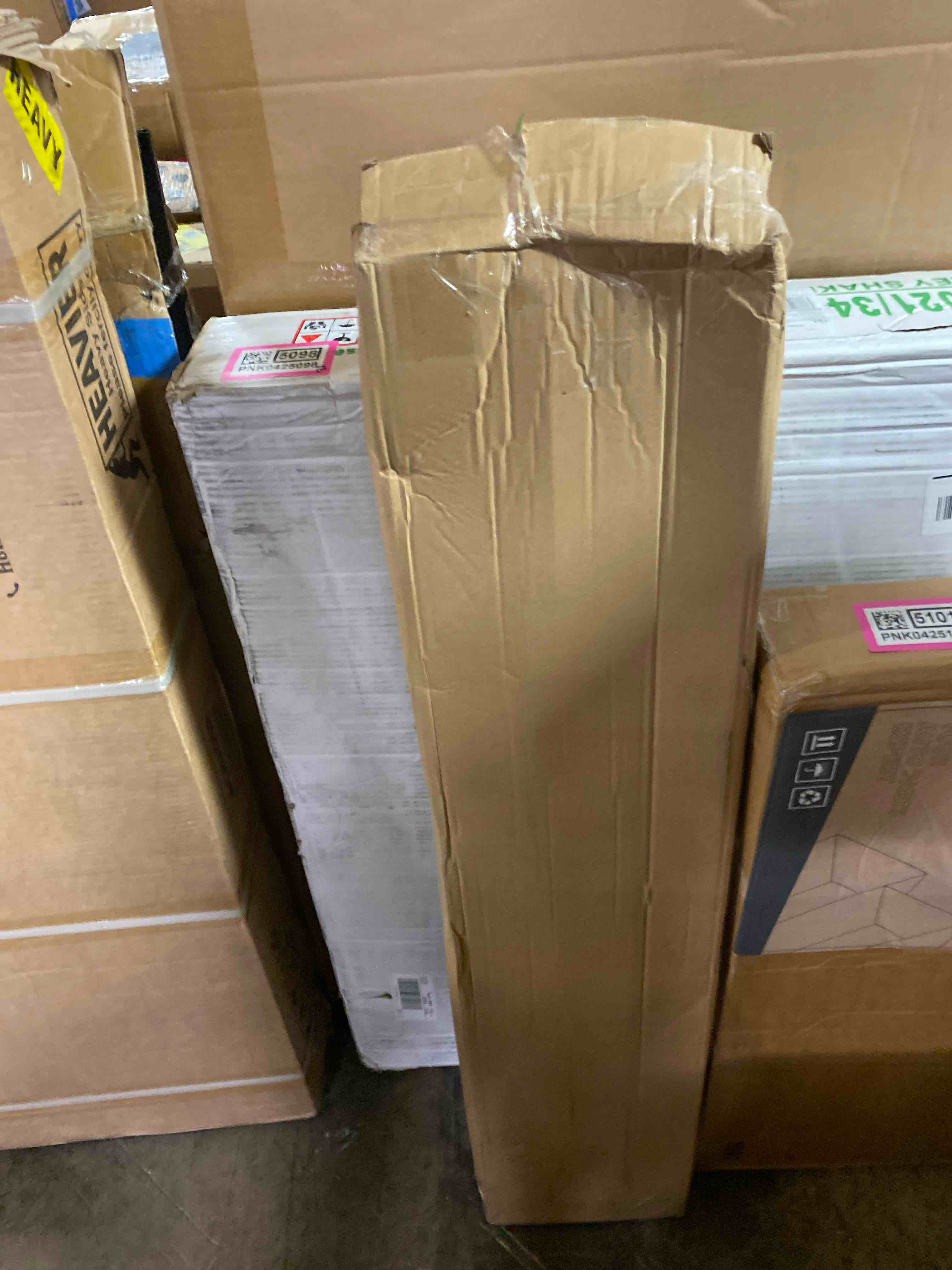 https://s3.amazonaws.com/lotting-images-prod/phillipi/PNK0425104_1732221530854.jpeg
