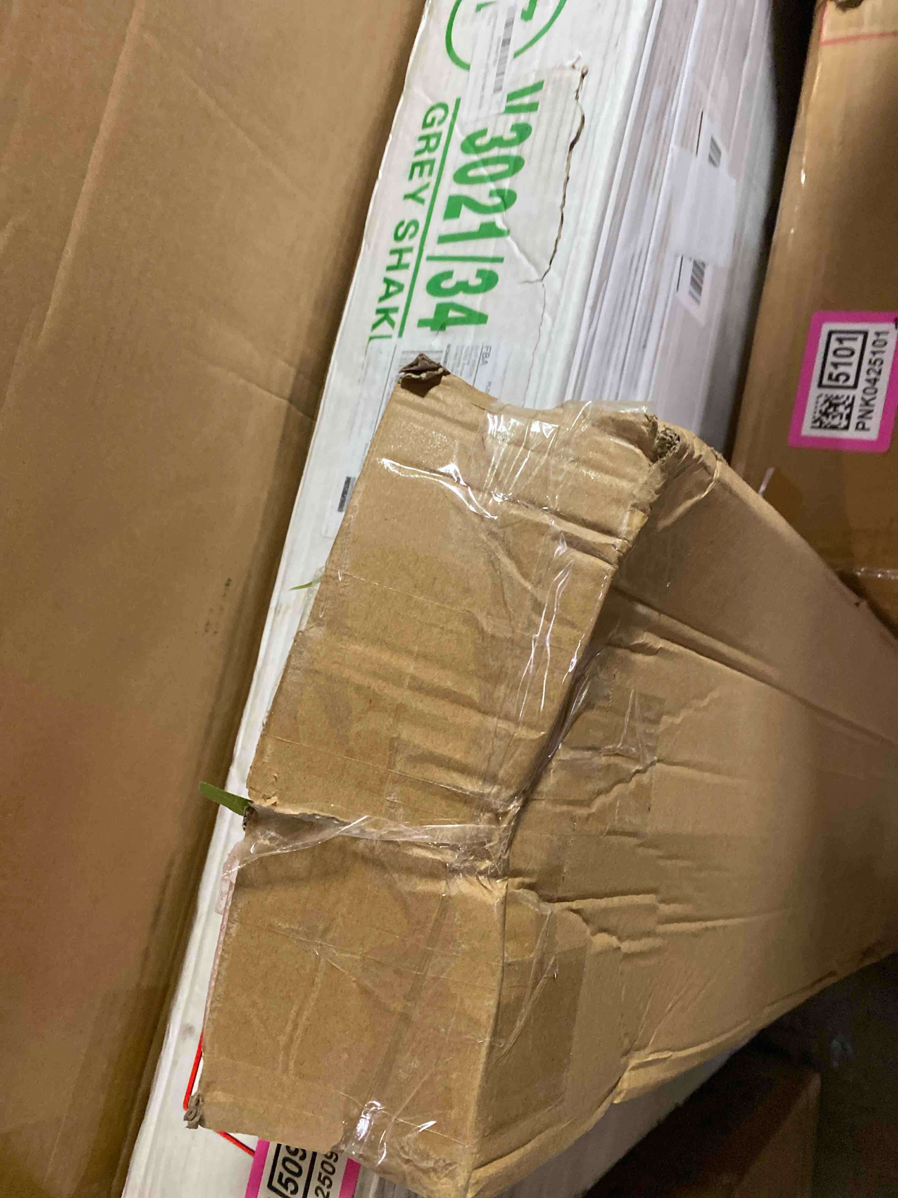 https://s3.amazonaws.com/lotting-images-prod/phillipi/PNK0425104_1732221534567.jpeg