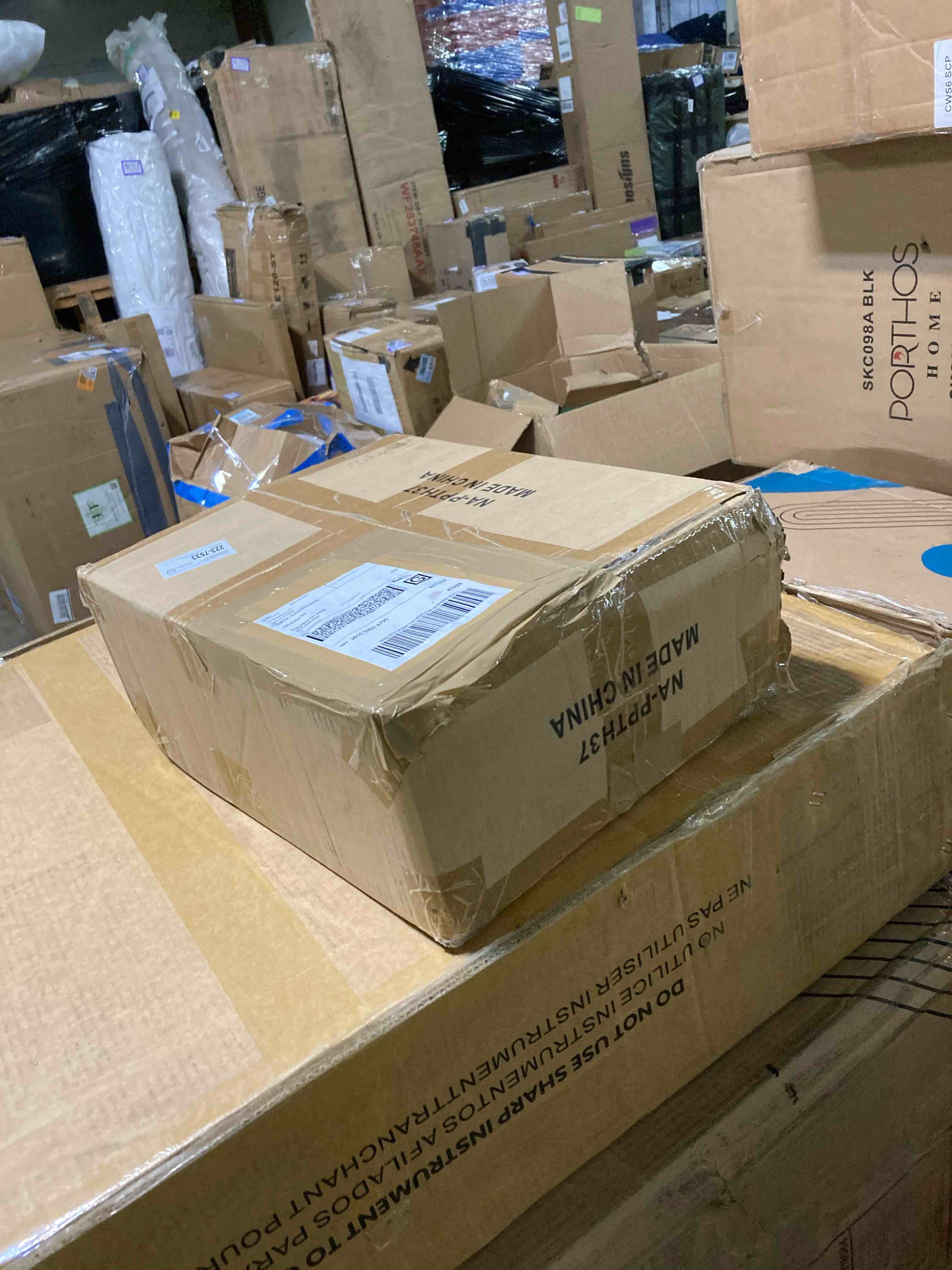 https://s3.amazonaws.com/lotting-images-prod/phillipi/PNK0425815_1731695265804.jpeg