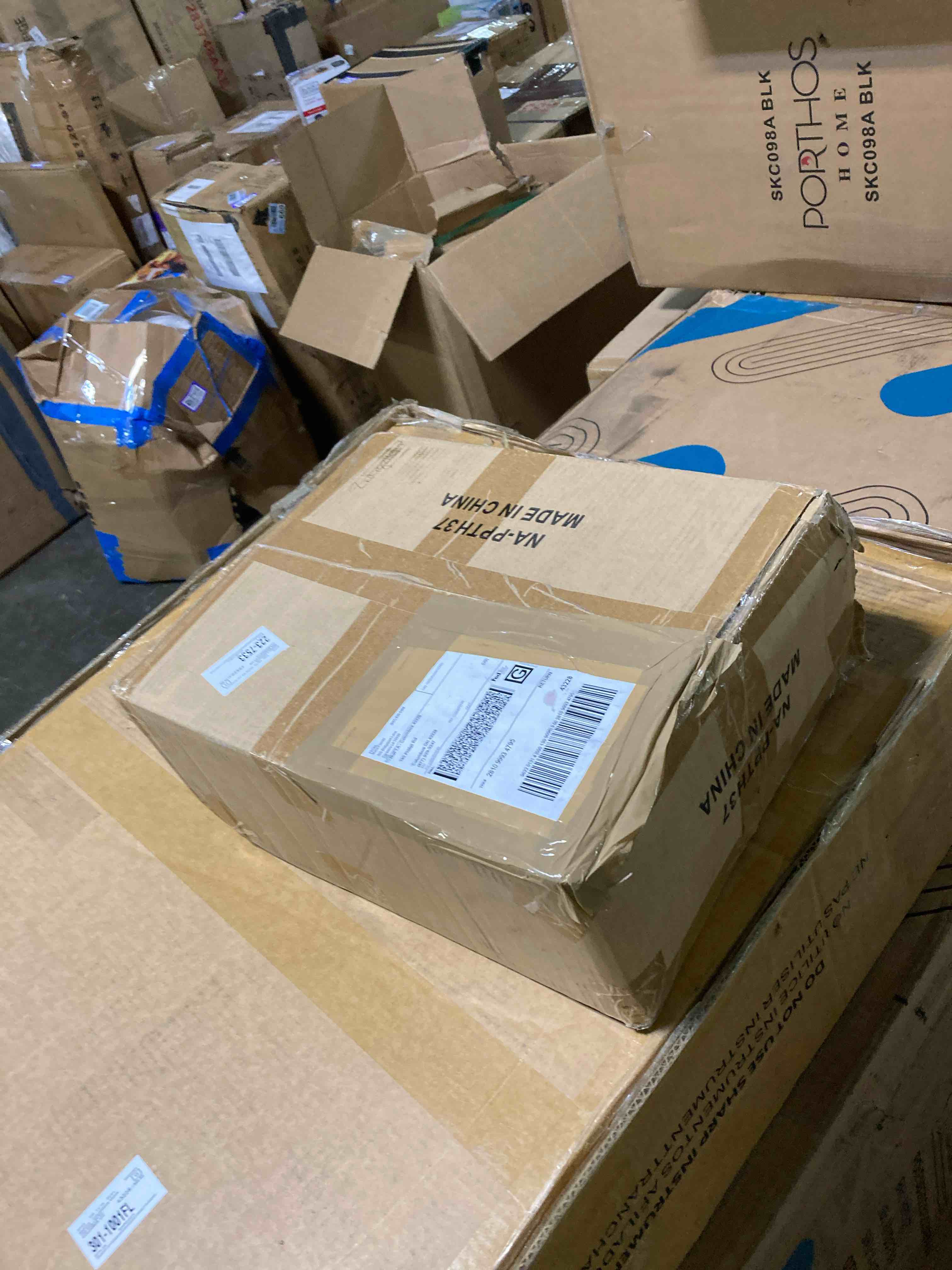 https://s3.amazonaws.com/lotting-images-prod/phillipi/PNK0425815_1731695267313.jpeg