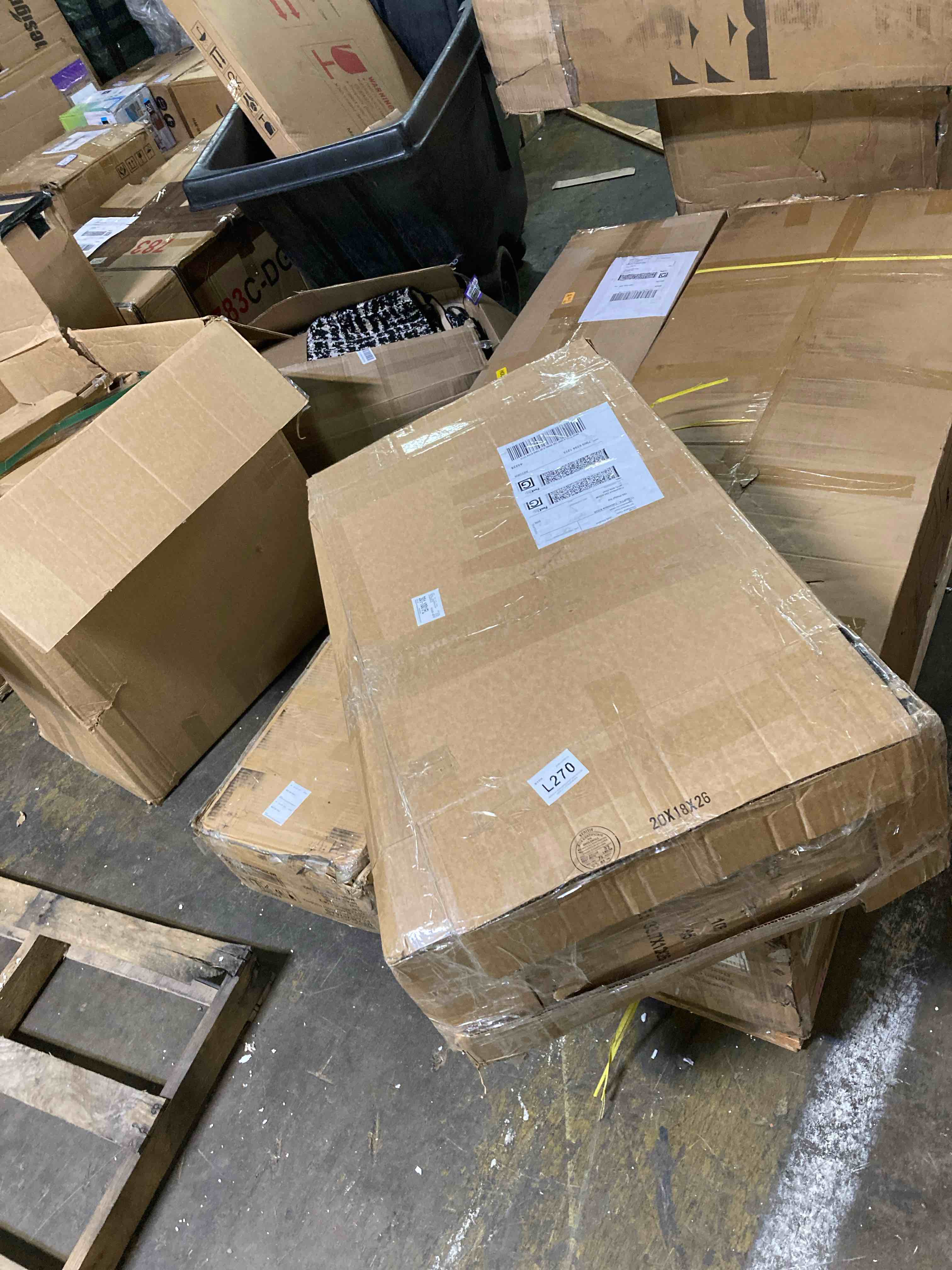 https://s3.amazonaws.com/lotting-images-prod/phillipi/PNK0425831_1731705250995.jpeg