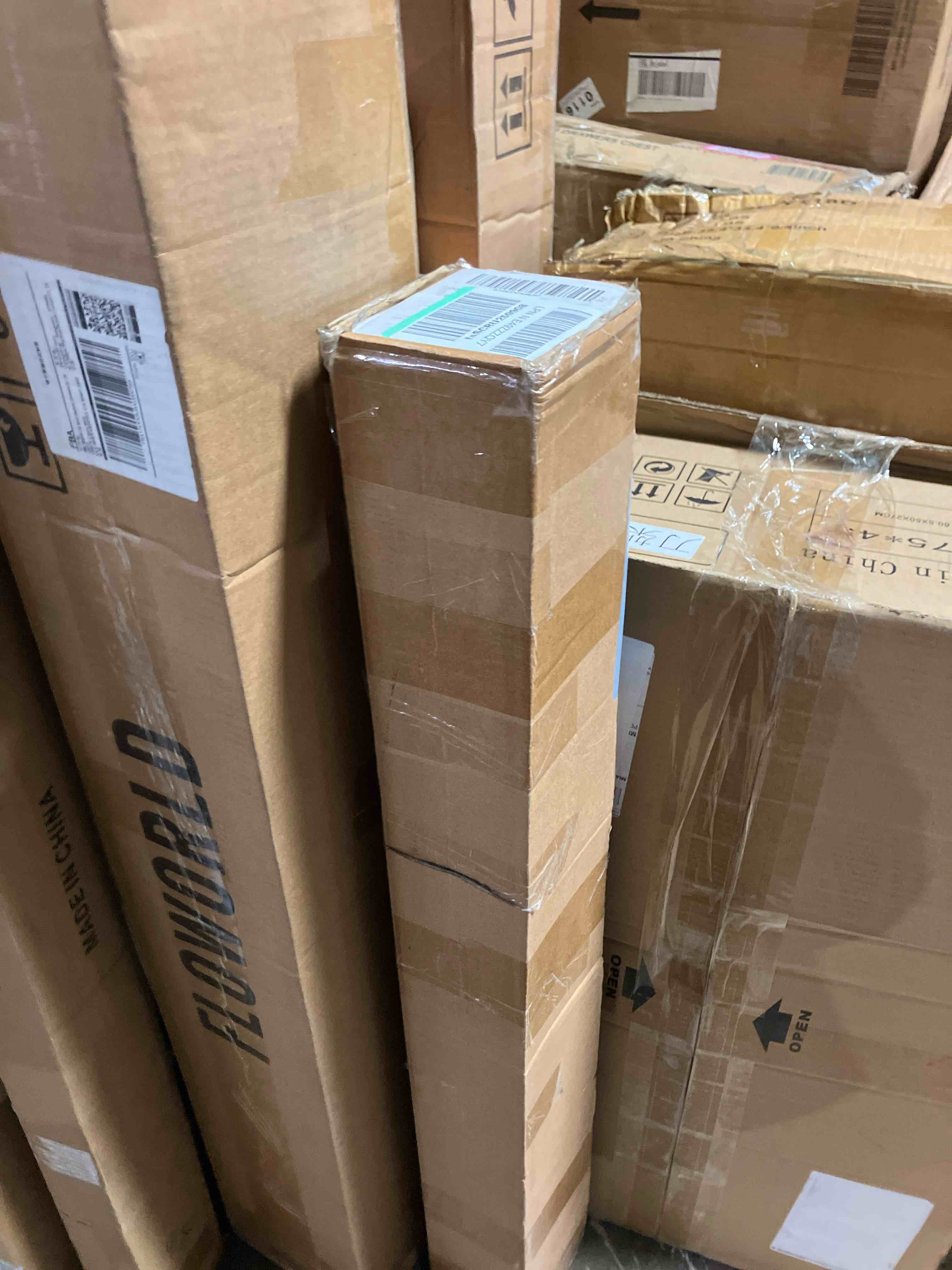 https://s3.amazonaws.com/lotting-images-prod/phillipi/PNK0426402_1730496190992.jpeg