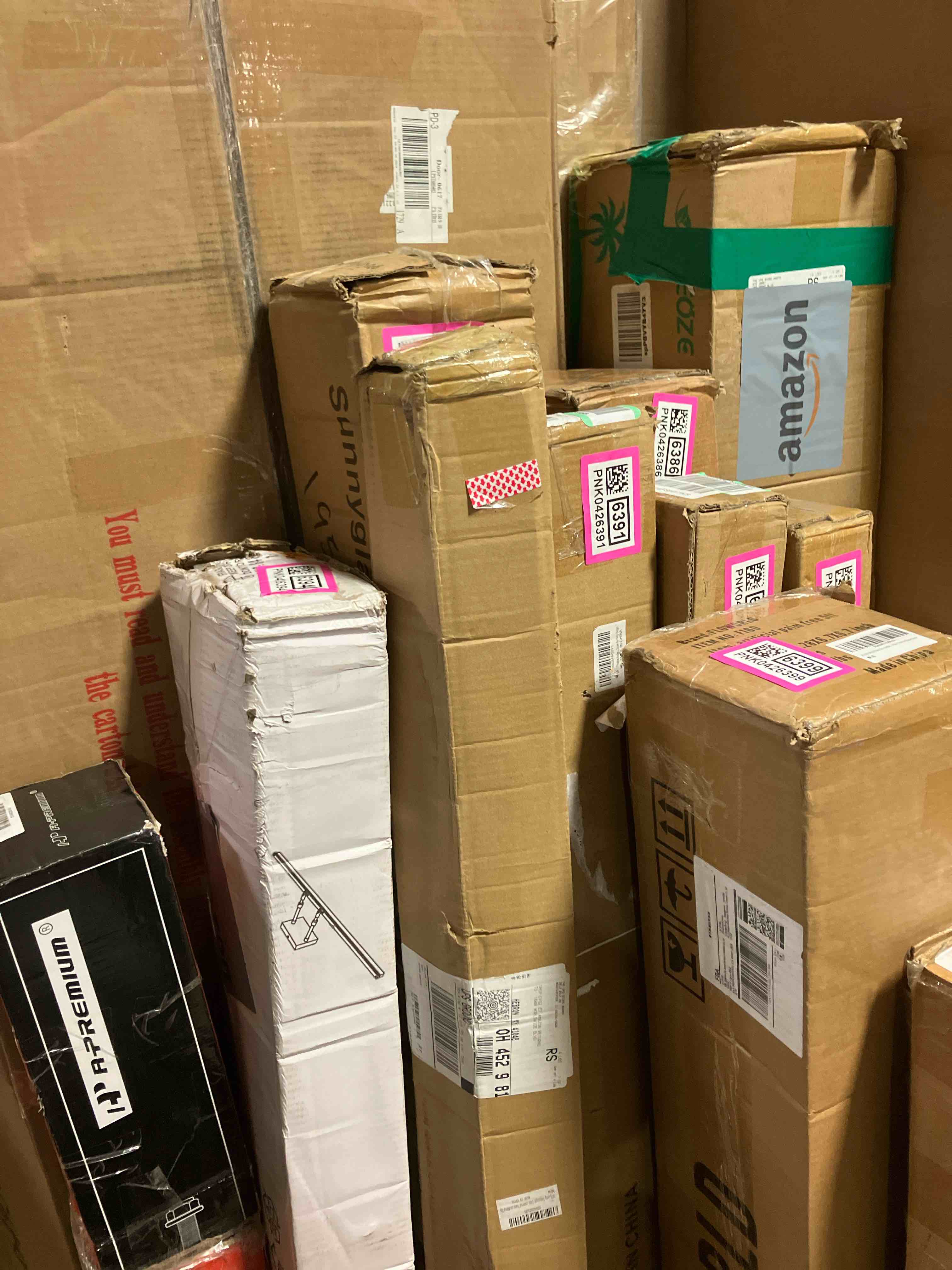 https://s3.amazonaws.com/lotting-images-prod/phillipi/PNK0426403_1730496341860.jpeg