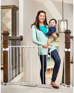 Regalo Top Of Stairs Metal Baby Gate