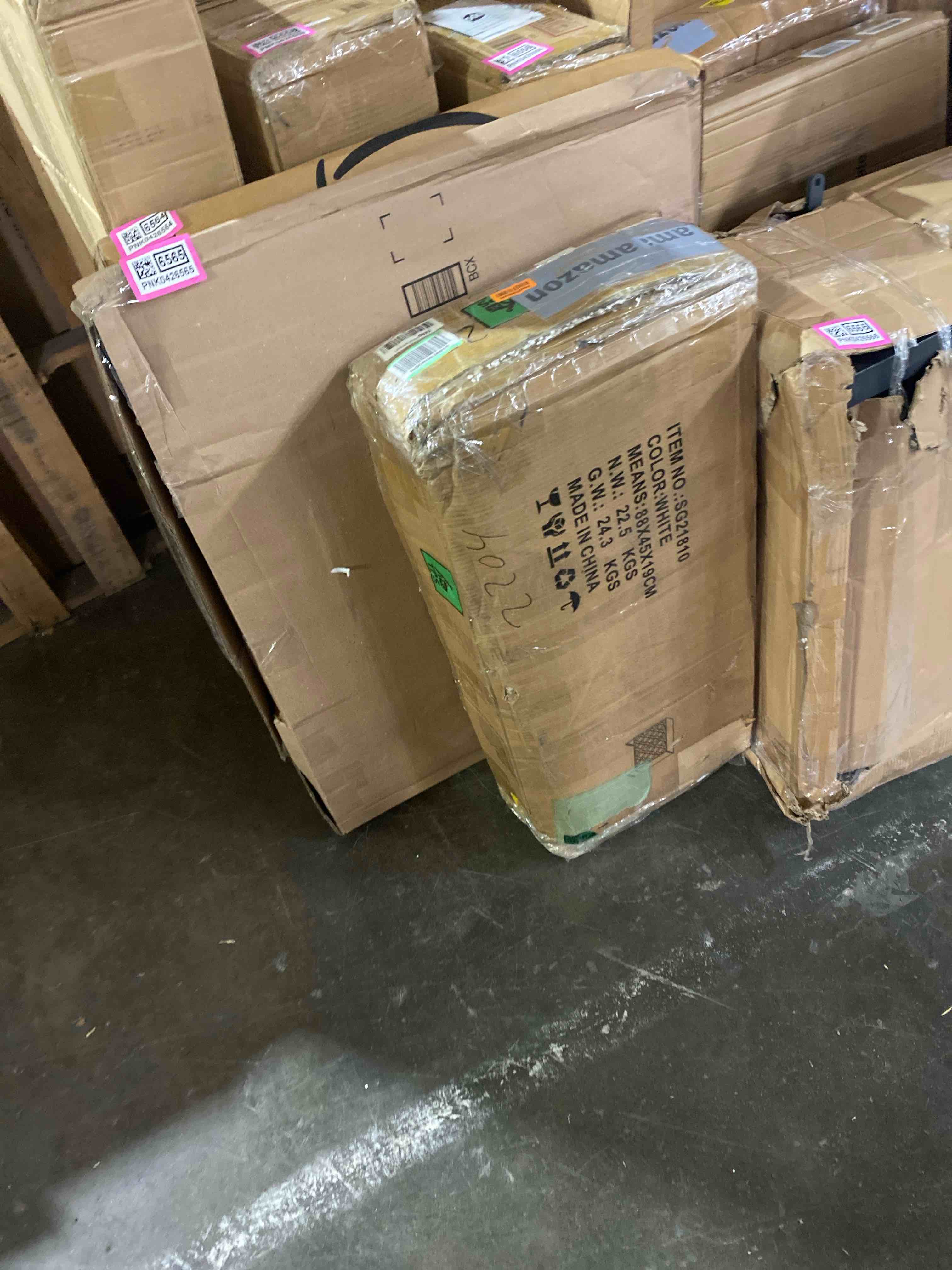https://s3.amazonaws.com/lotting-images-prod/phillipi/PNK0426567_1730477237011.jpeg