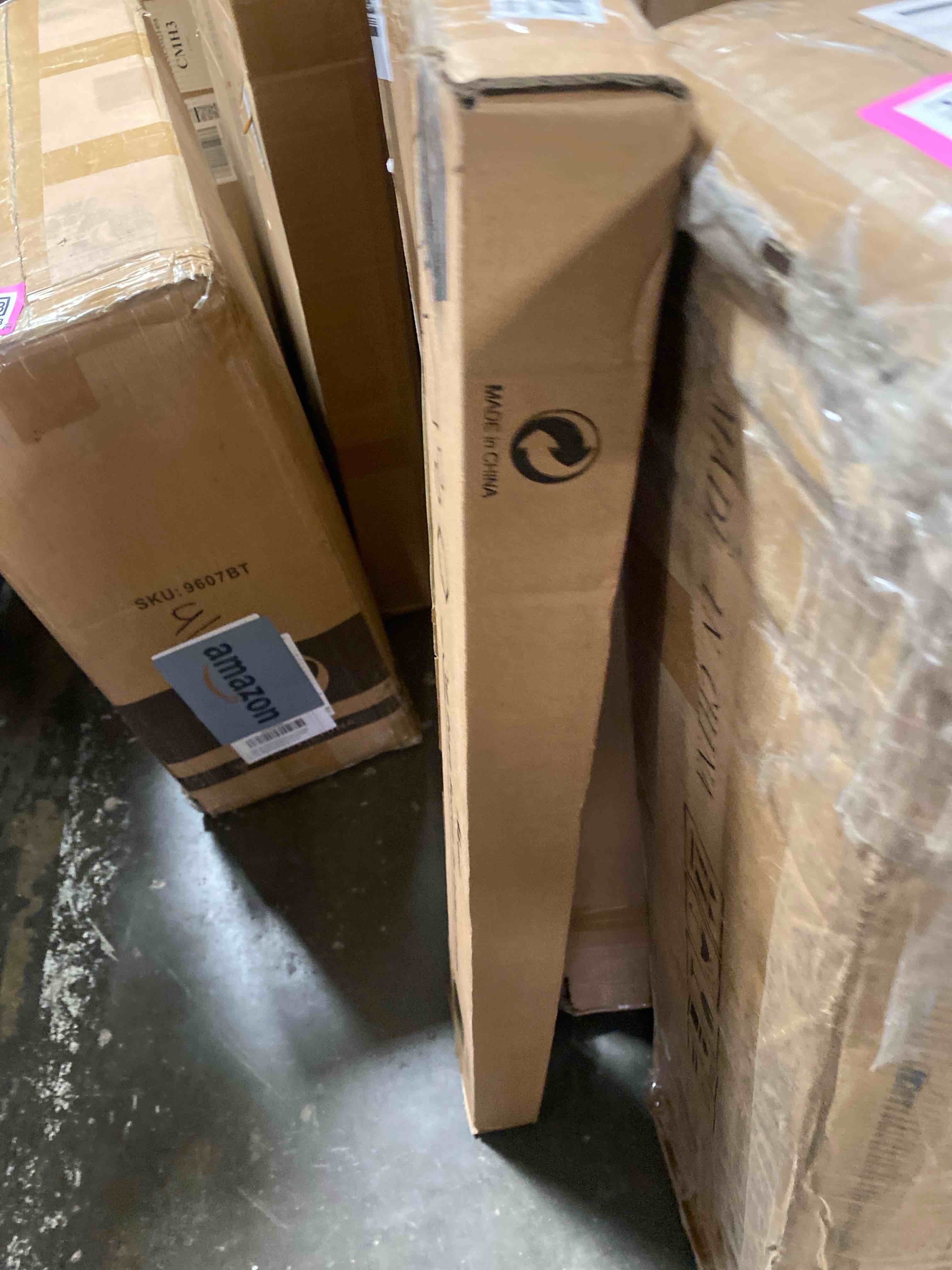 https://s3.amazonaws.com/lotting-images-prod/phillipi/PNK0426862_1730321328098.jpeg
