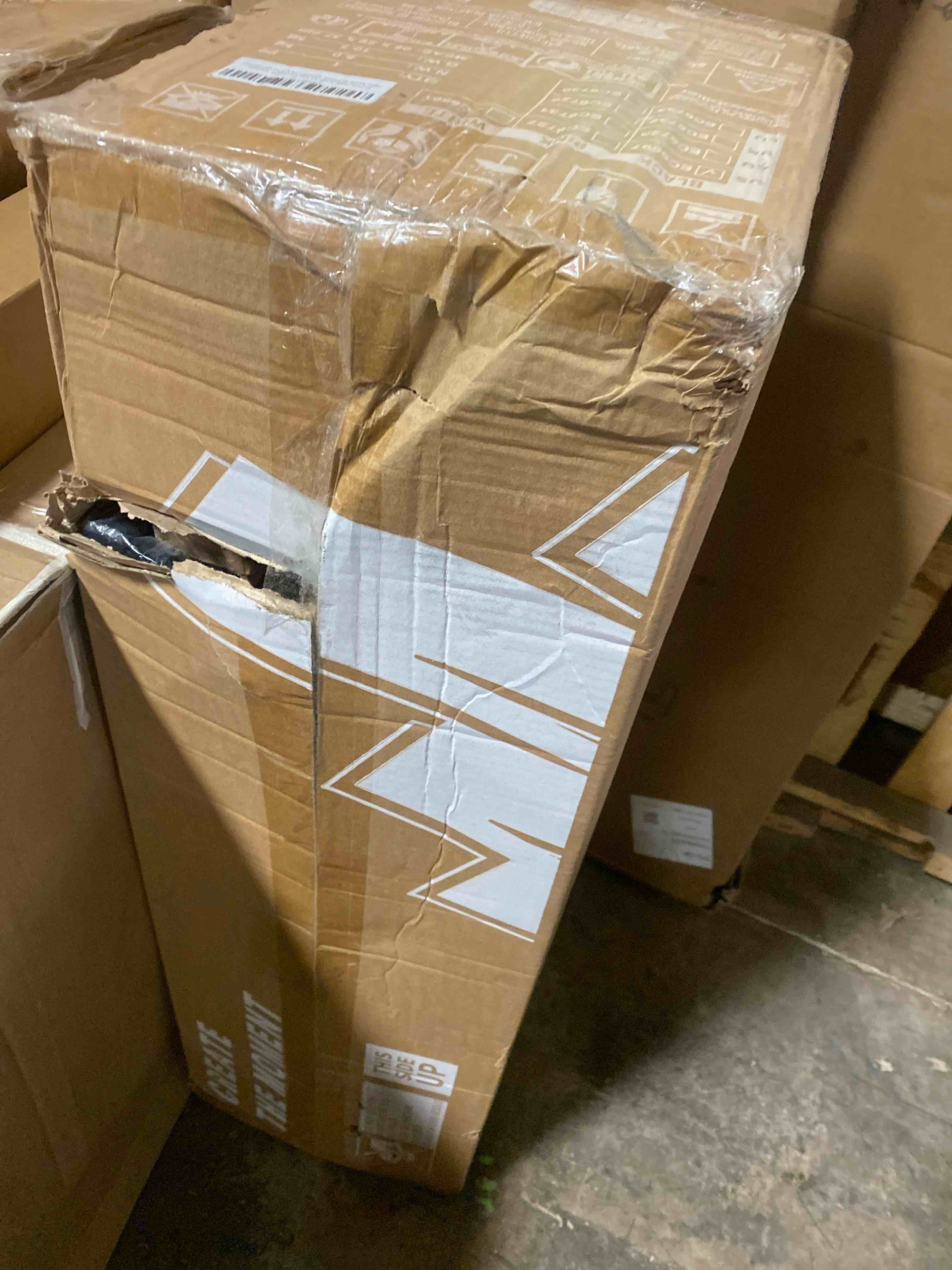 https://s3.amazonaws.com/lotting-images-prod/phillipi/PNK0426947_1730319905108.jpeg