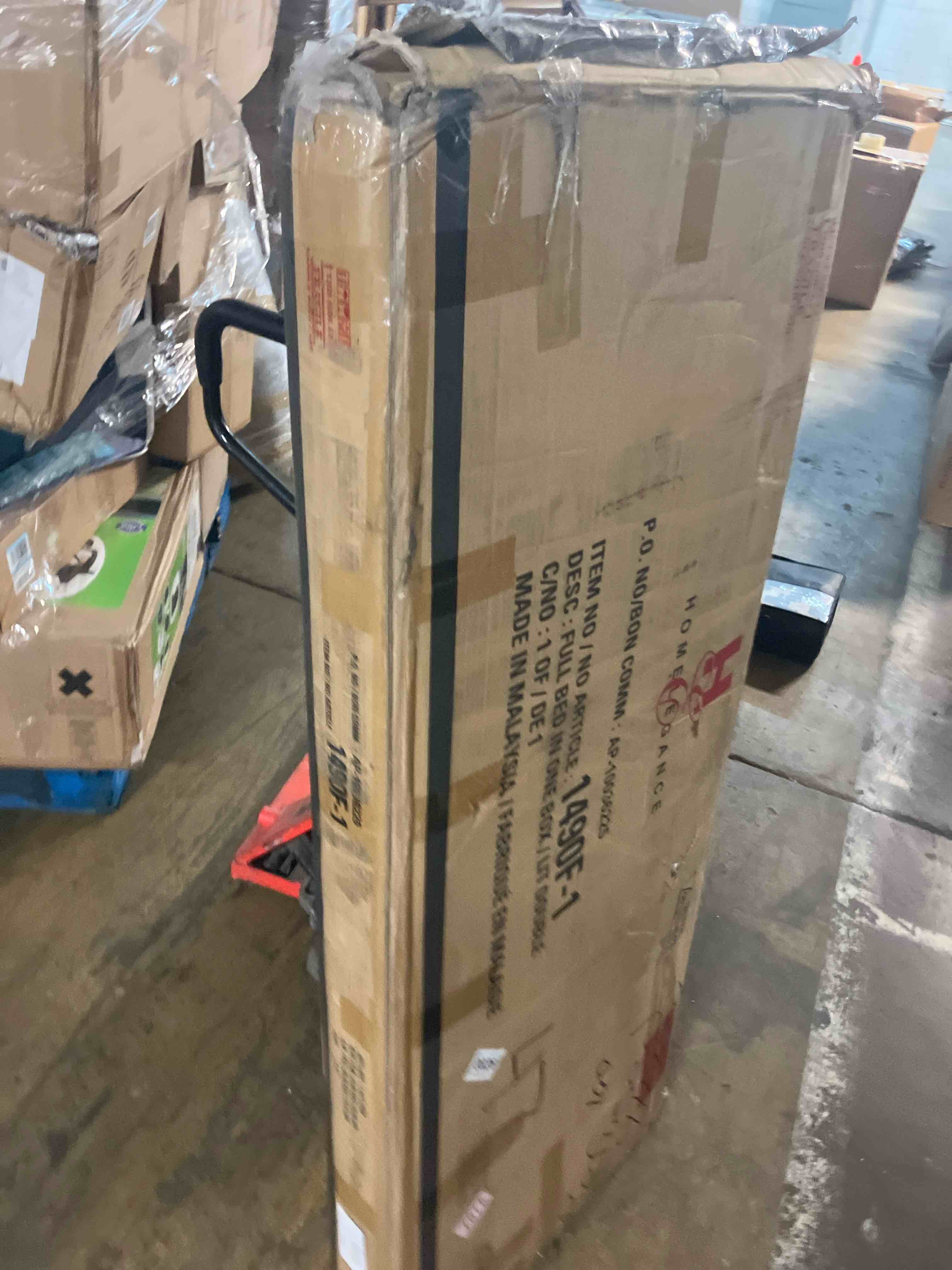 https://s3.amazonaws.com/lotting-images-prod/phillipi/PNK0426967_1730300520117.jpeg