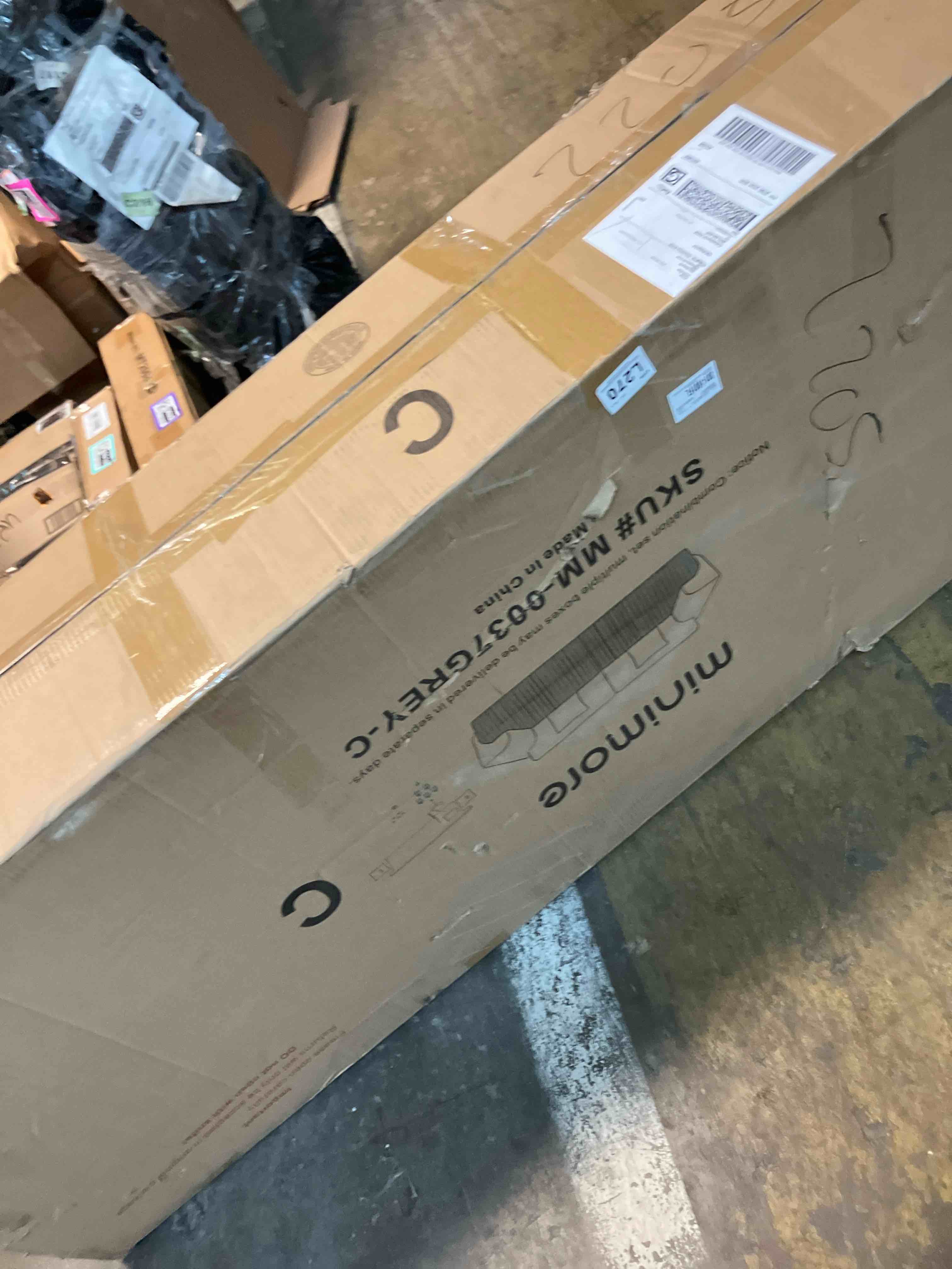 https://s3.amazonaws.com/lotting-images-prod/phillipi/PNK0426981_1730237541156.jpeg