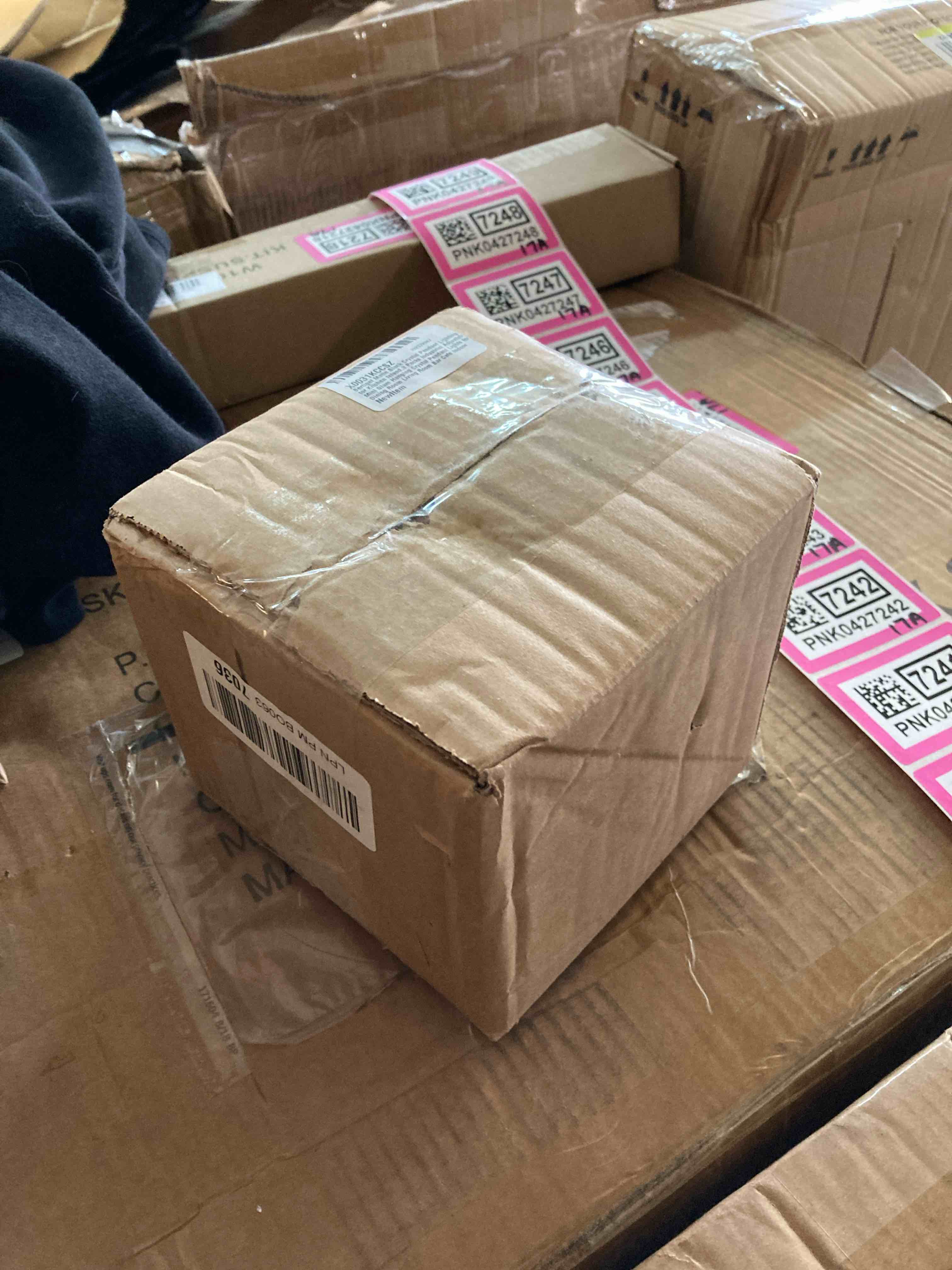 https://s3.amazonaws.com/lotting-images-prod/phillipi/PNK0427236_1730308220440.jpeg