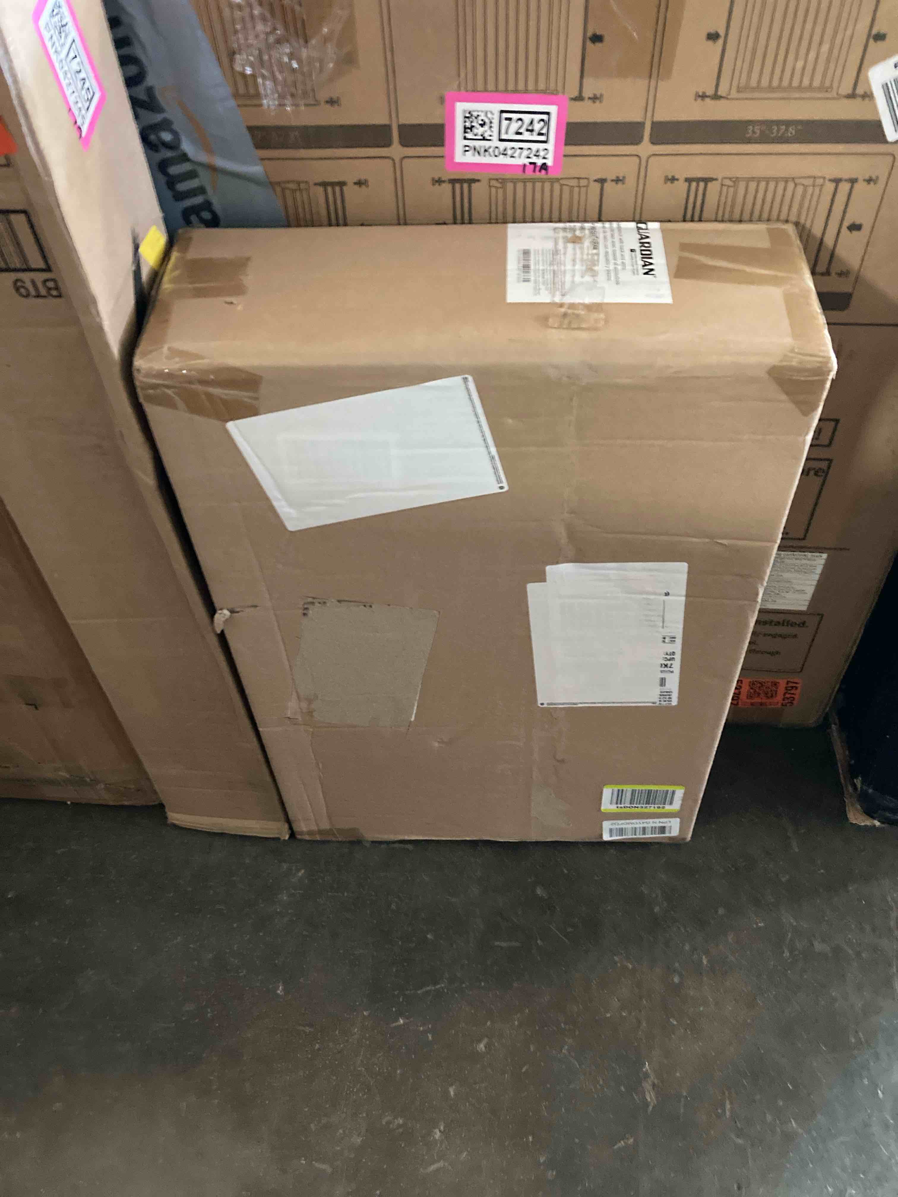 https://s3.amazonaws.com/lotting-images-prod/phillipi/PNK0427247_1730309664415.jpeg
