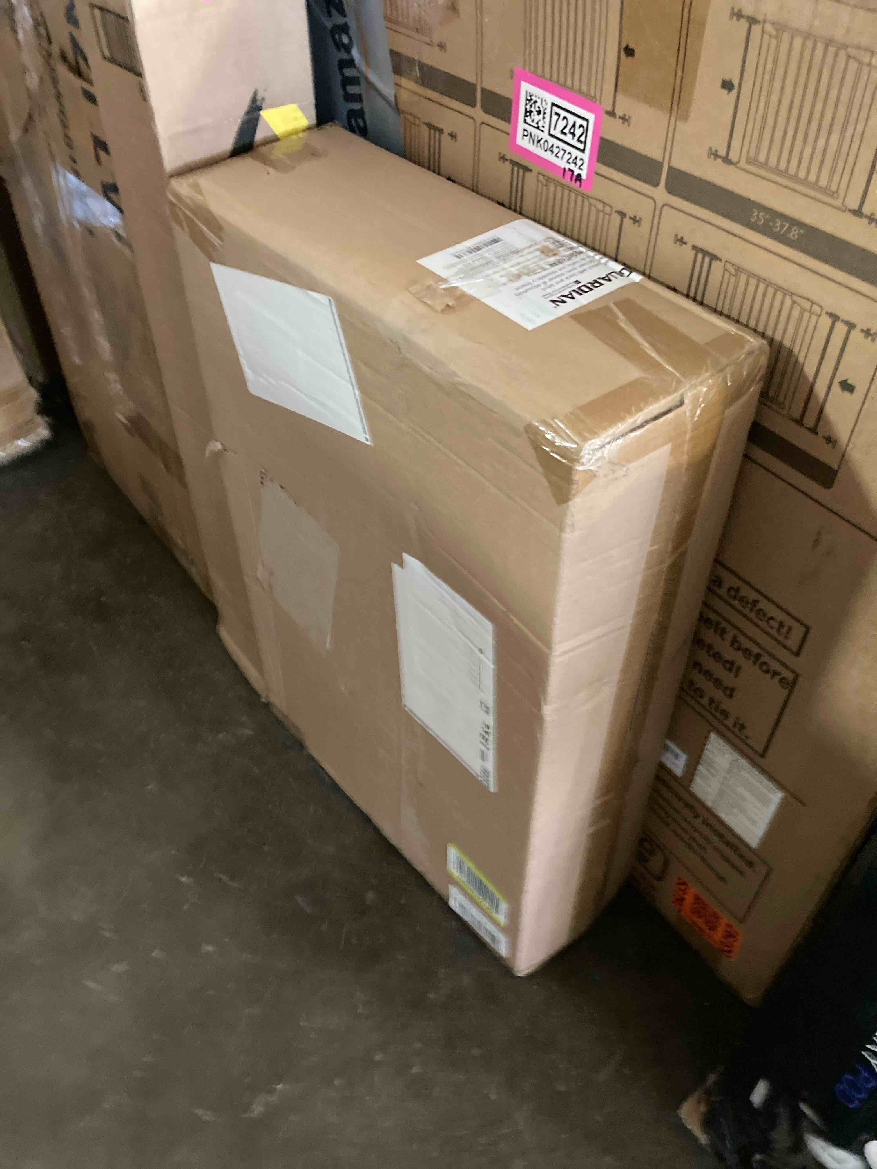 https://s3.amazonaws.com/lotting-images-prod/phillipi/PNK0427247_1730309667608.jpeg