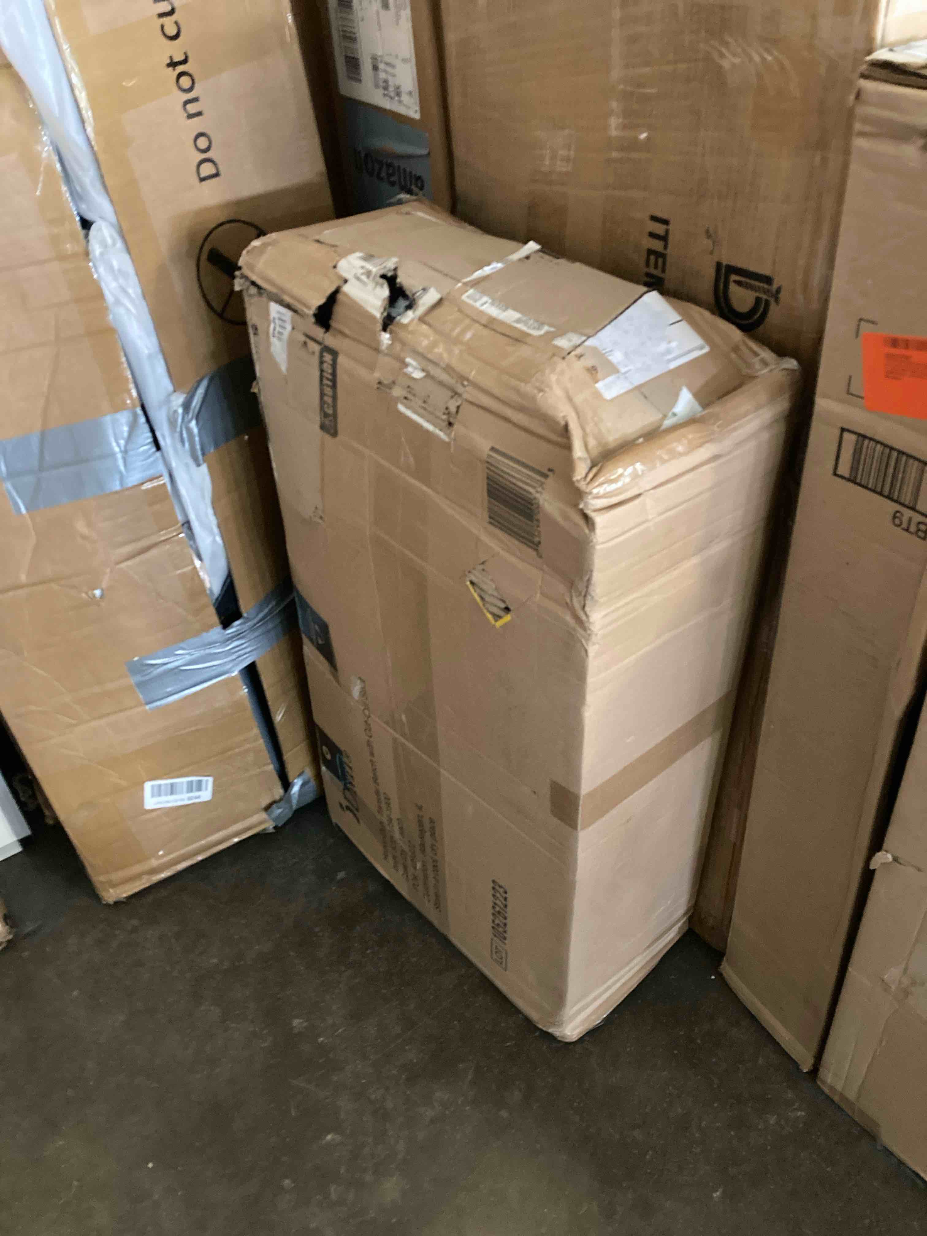 https://s3.amazonaws.com/lotting-images-prod/phillipi/PNK0427251_1730310106092.jpeg