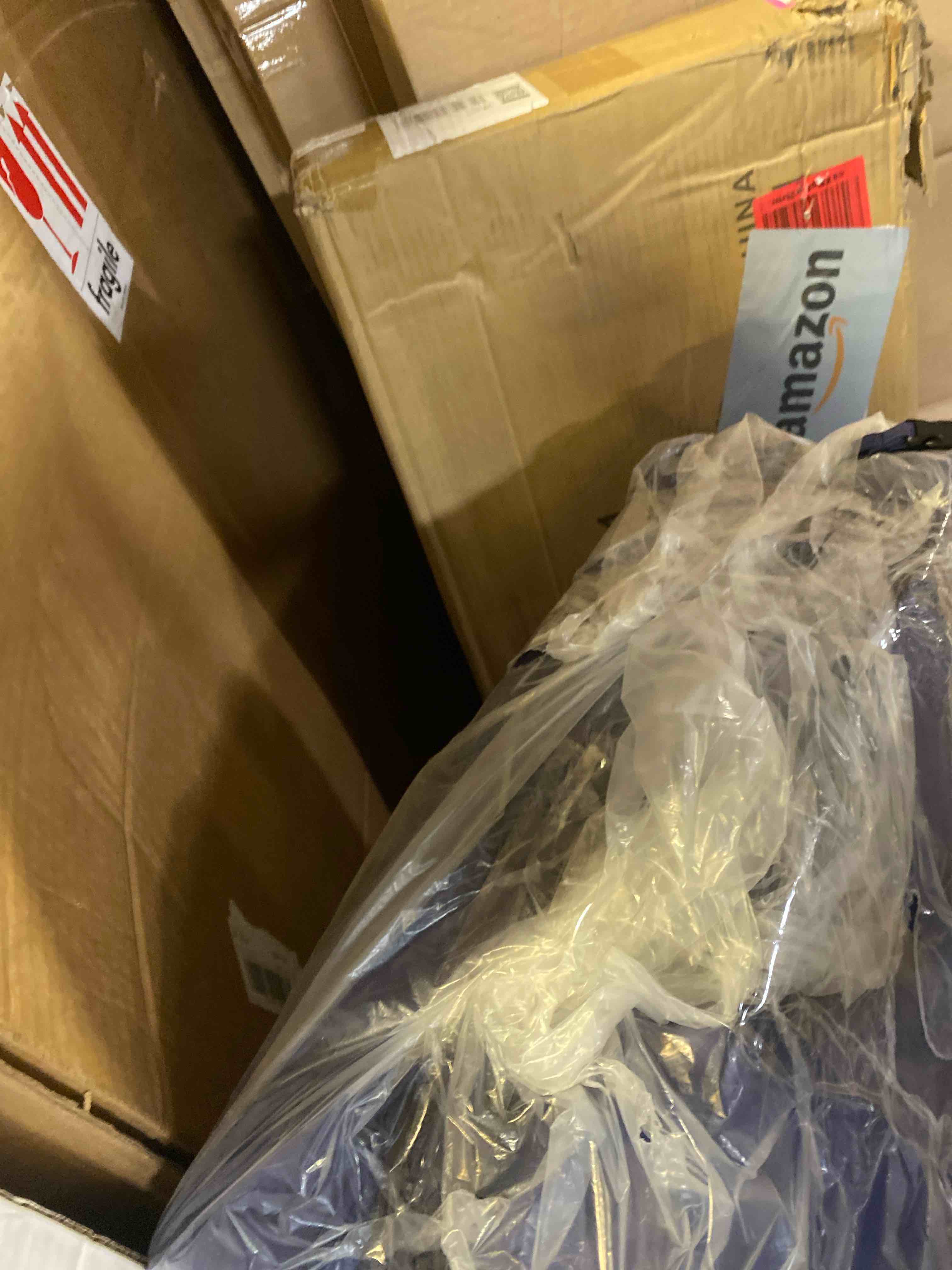 https://s3.amazonaws.com/lotting-images-prod/phillipi/PNK0427951_1729711791540.jpeg