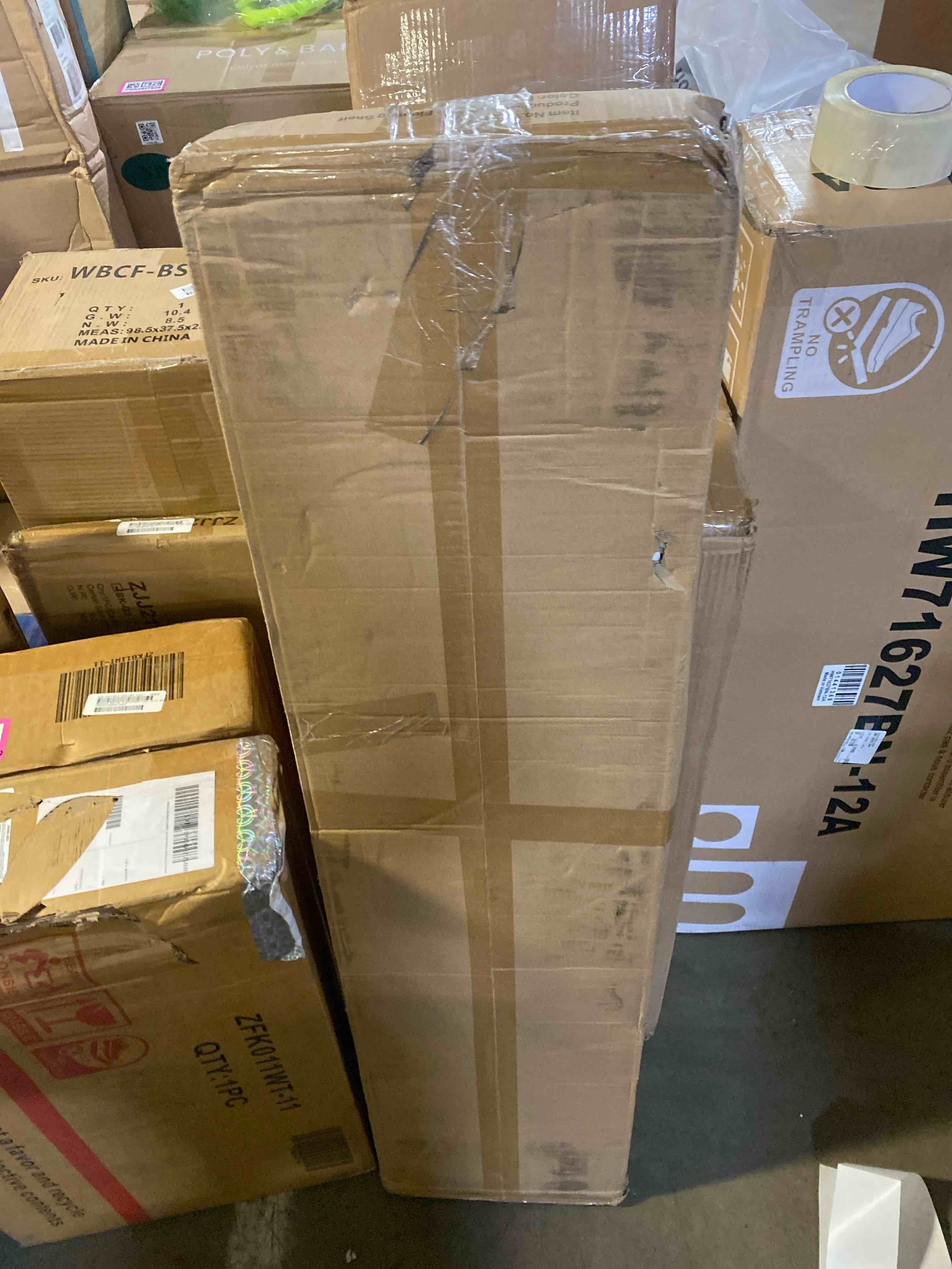 https://s3.amazonaws.com/lotting-images-prod/phillipi/PNK0427972_1729714900344.jpeg