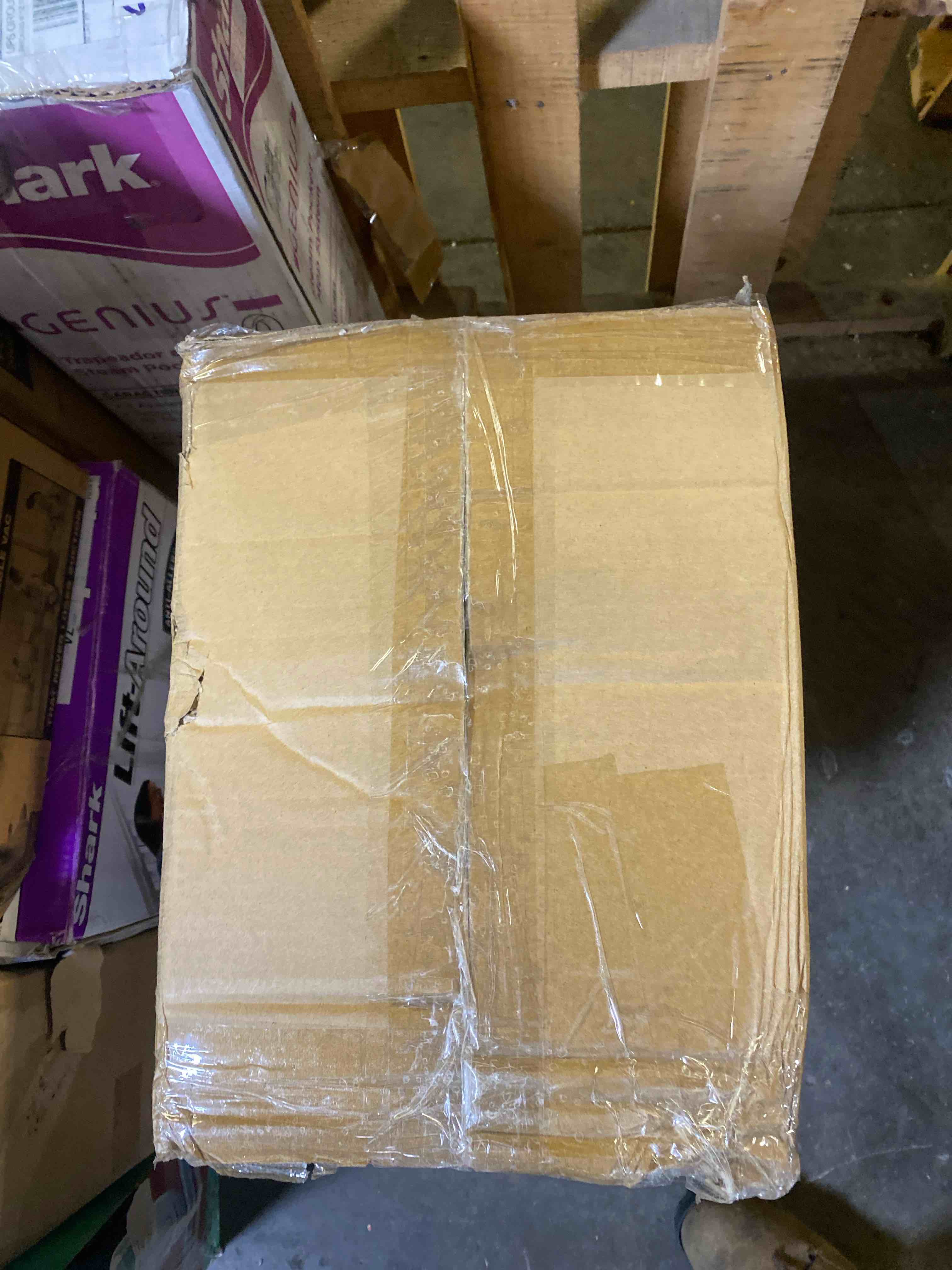 https://s3.amazonaws.com/lotting-images-prod/phillipi/PNK0427998_1729798617531.jpeg