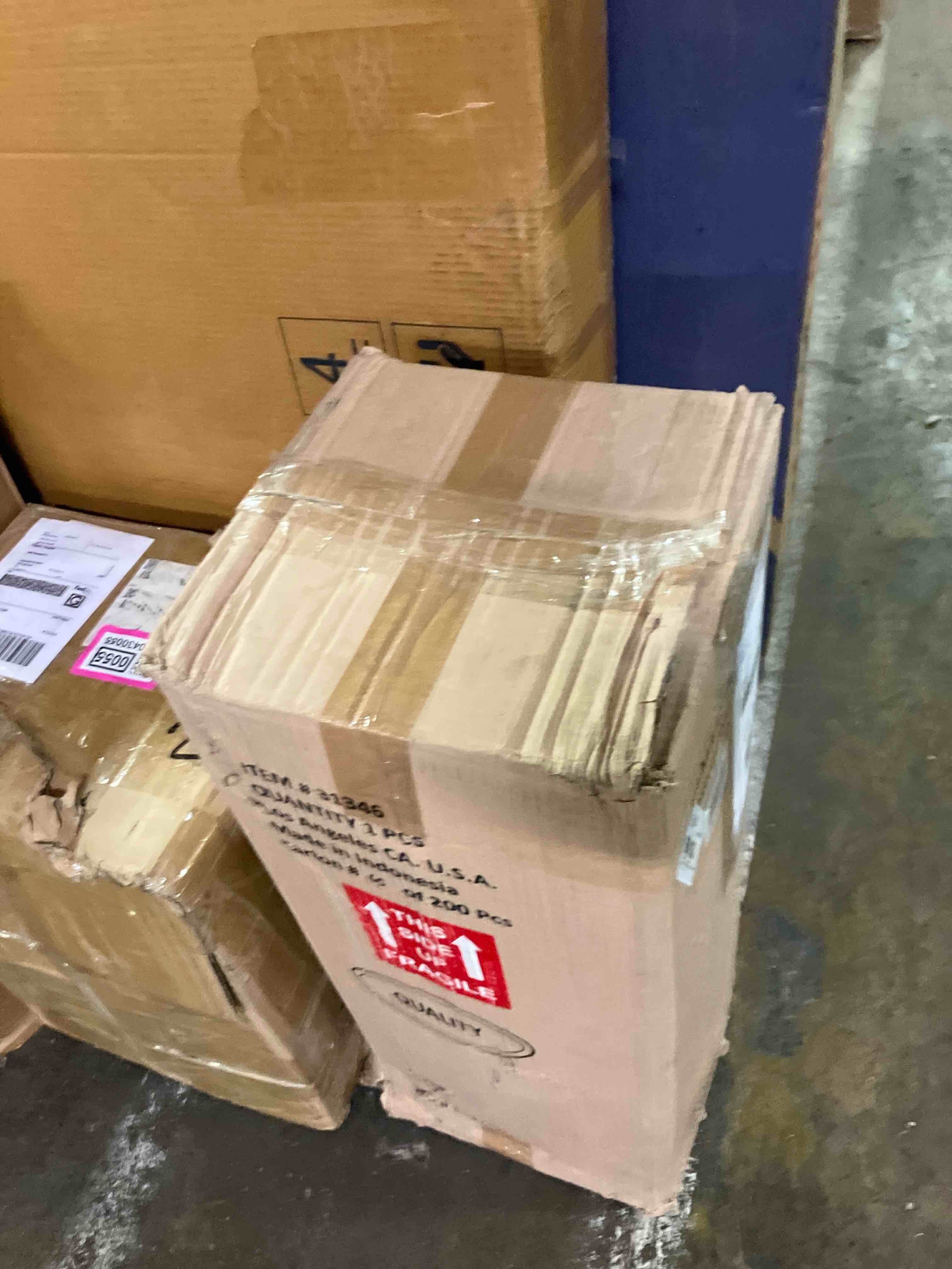 https://s3.amazonaws.com/lotting-images-prod/phillipi/PNK0430054_1757103134678.jpeg