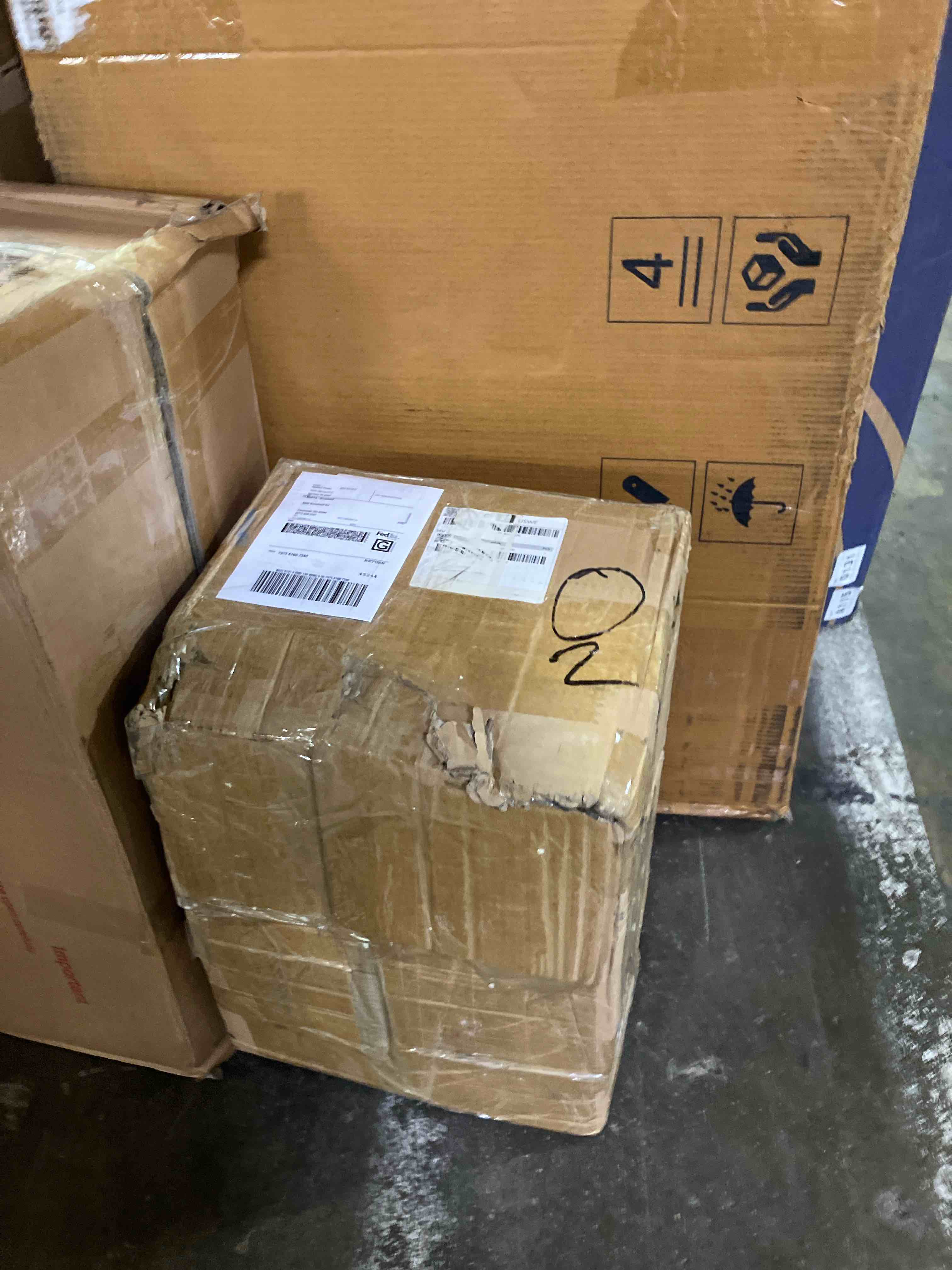 https://s3.amazonaws.com/lotting-images-prod/phillipi/PNK0430055_1757103063664.jpeg
