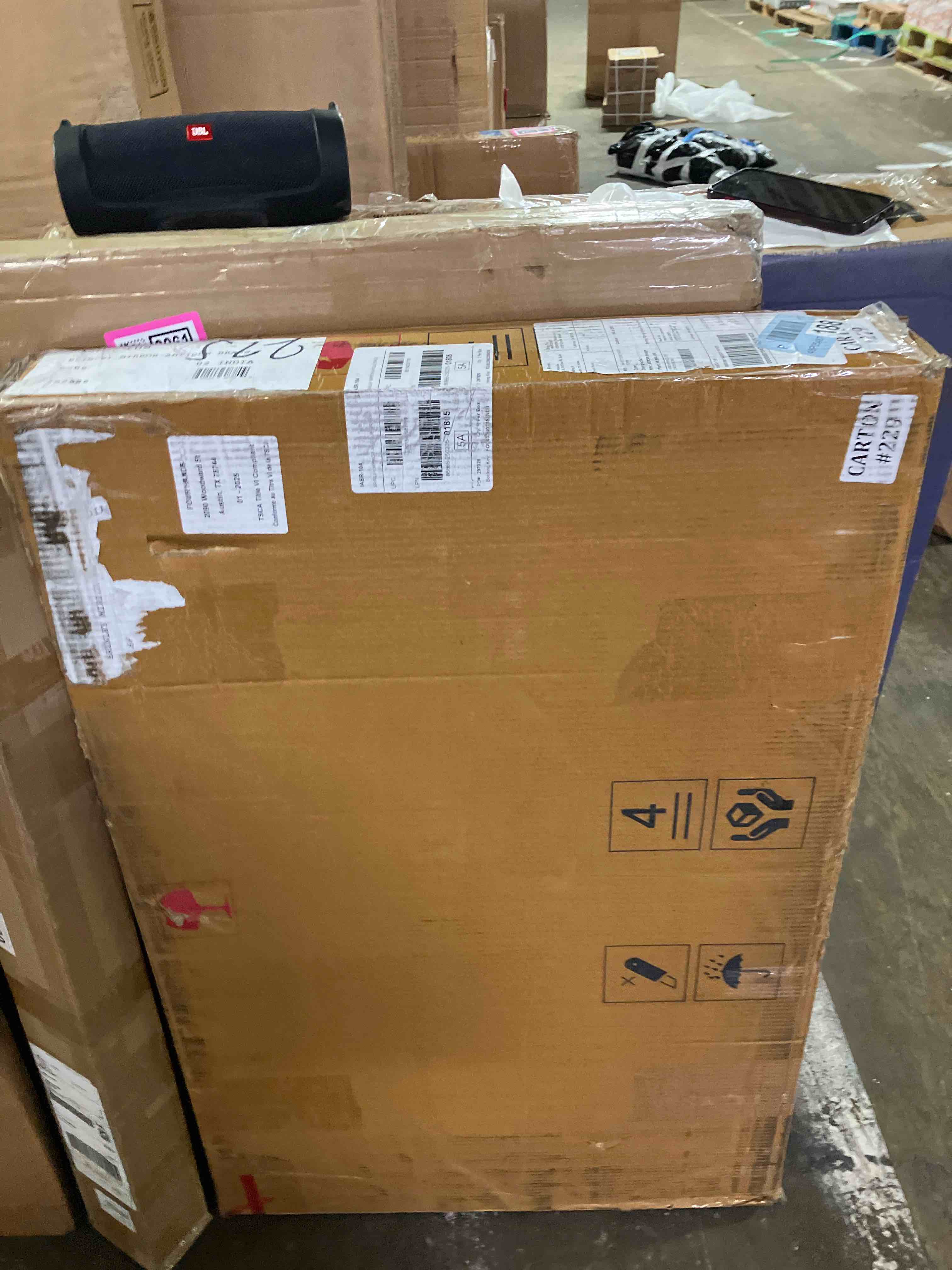 https://s3.amazonaws.com/lotting-images-prod/phillipi/PNK0430058_1757102668769.jpeg