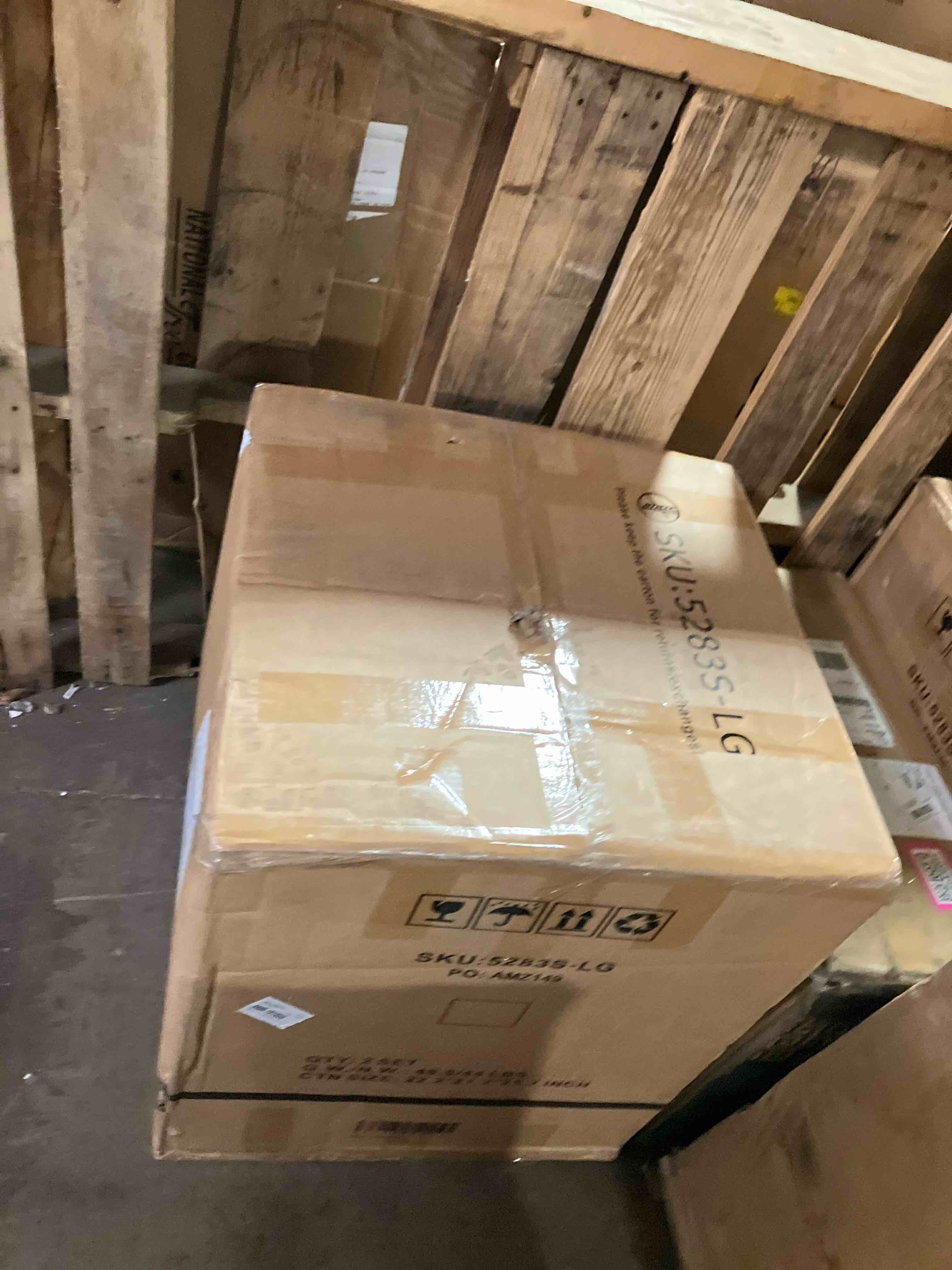 https://s3.amazonaws.com/lotting-images-prod/phillipi/PNK0430069_1757101634351.jpeg