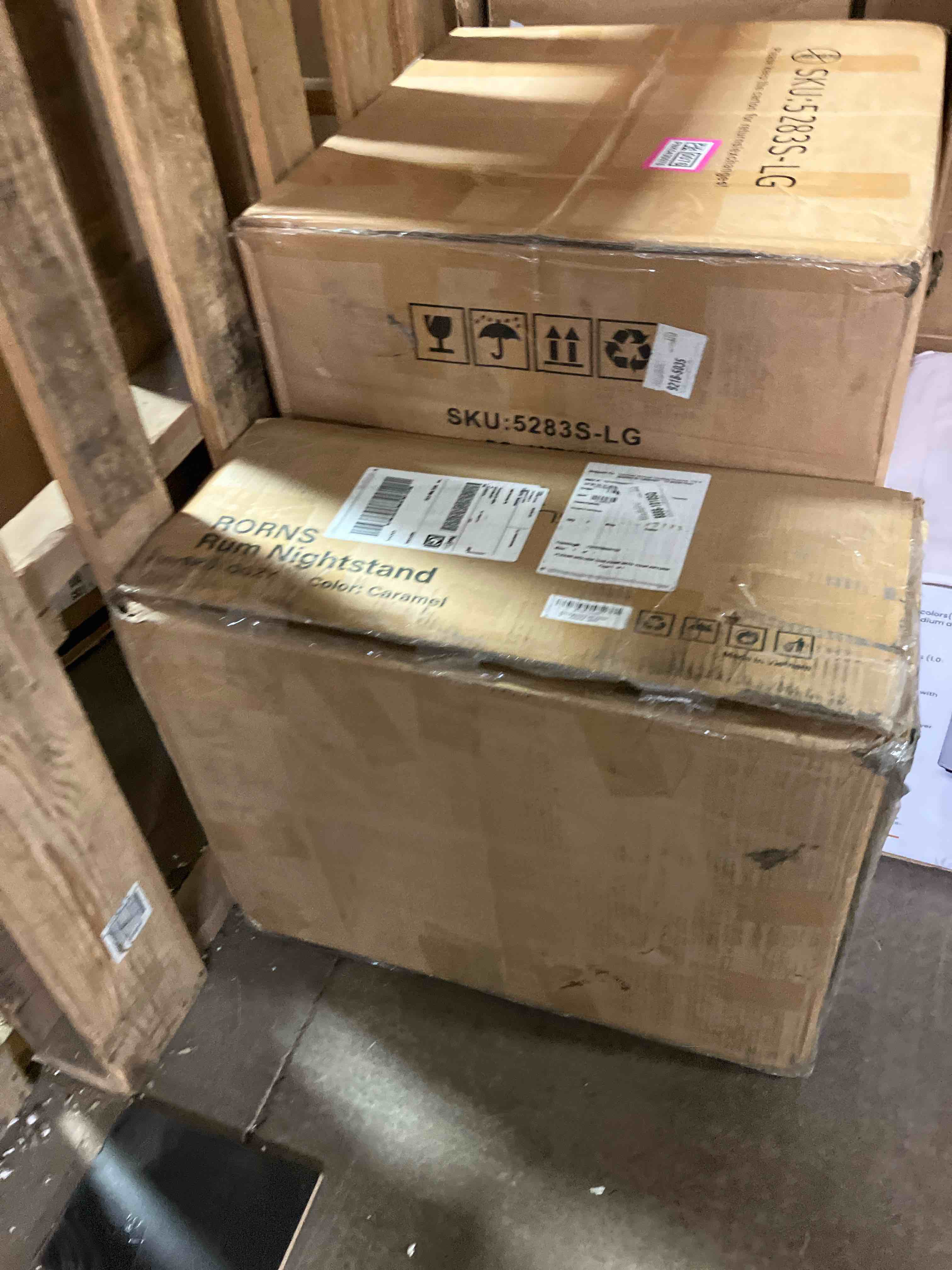 https://s3.amazonaws.com/lotting-images-prod/phillipi/PNK0430071_1757101197812.jpeg