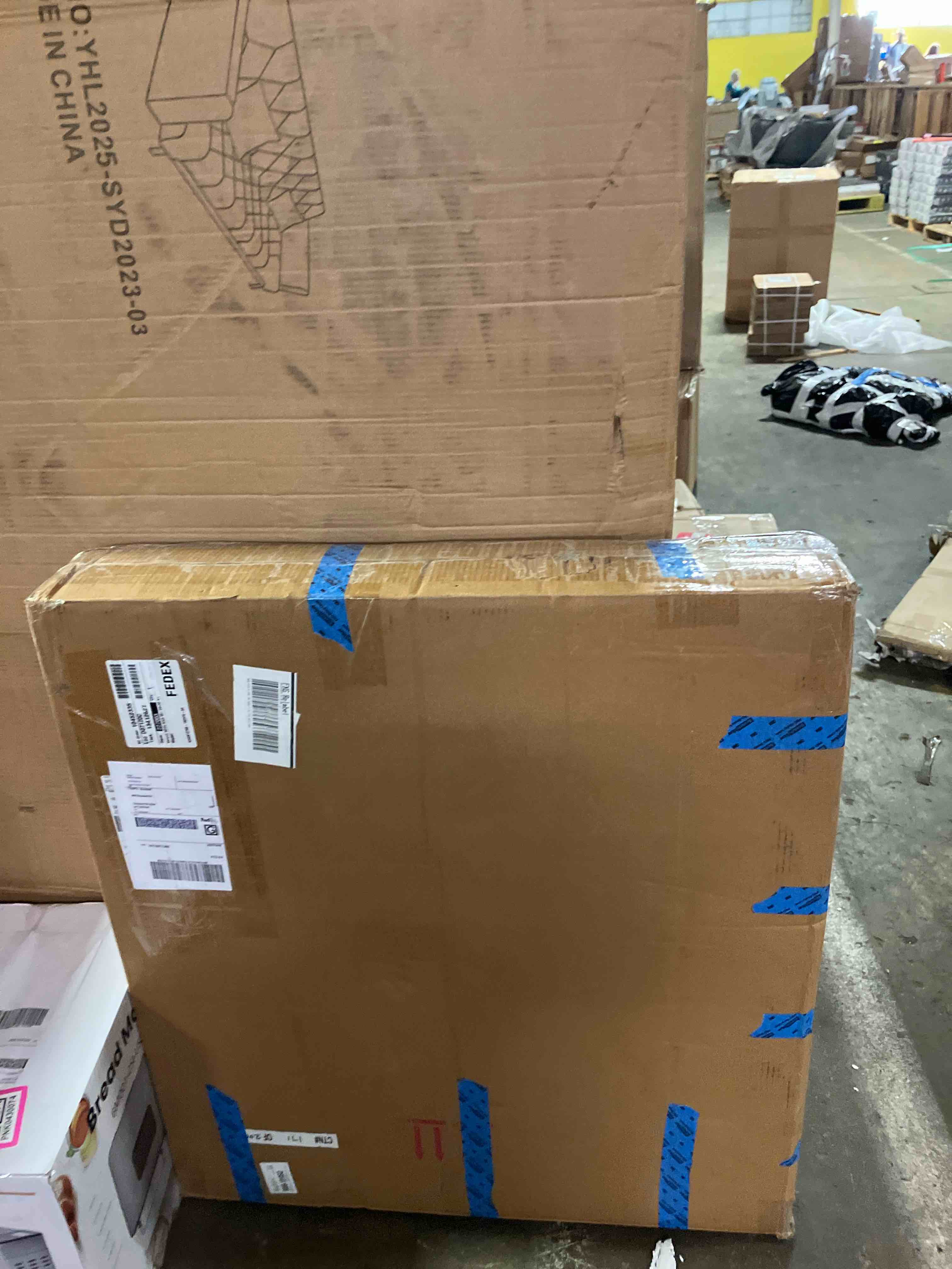 https://s3.amazonaws.com/lotting-images-prod/phillipi/PNK0430073_1757101055657.jpeg