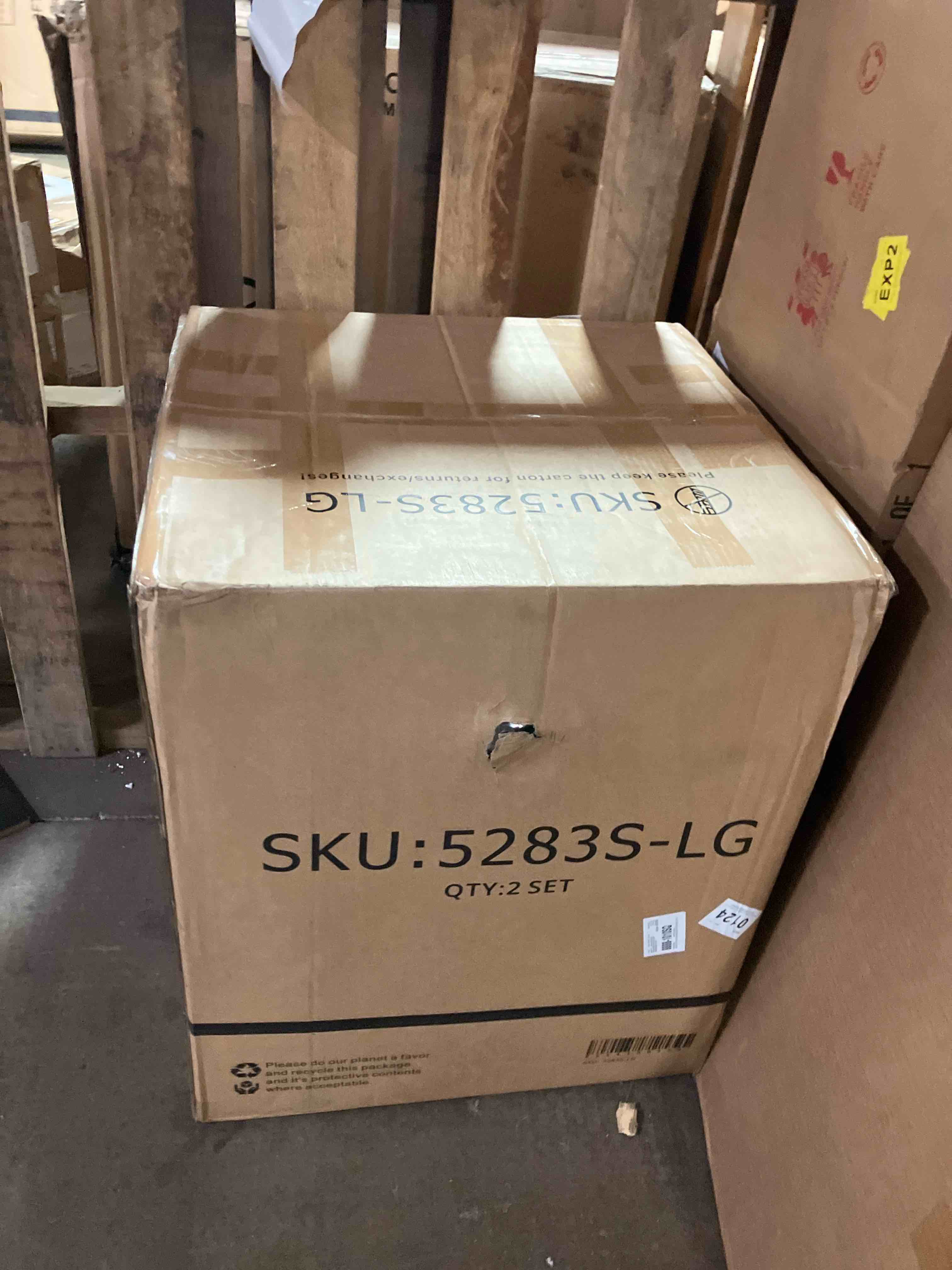 https://s3.amazonaws.com/lotting-images-prod/phillipi/PNK0430076_1757100816002.jpeg