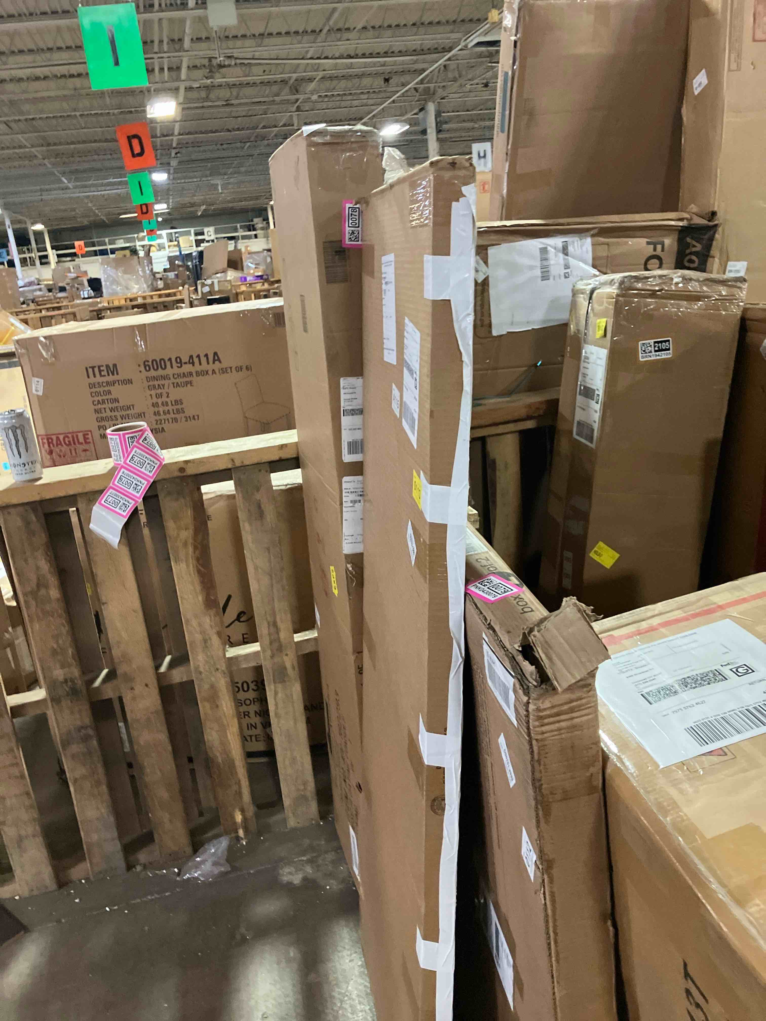 https://s3.amazonaws.com/lotting-images-prod/phillipi/PNK0430077_1757100758966.jpeg